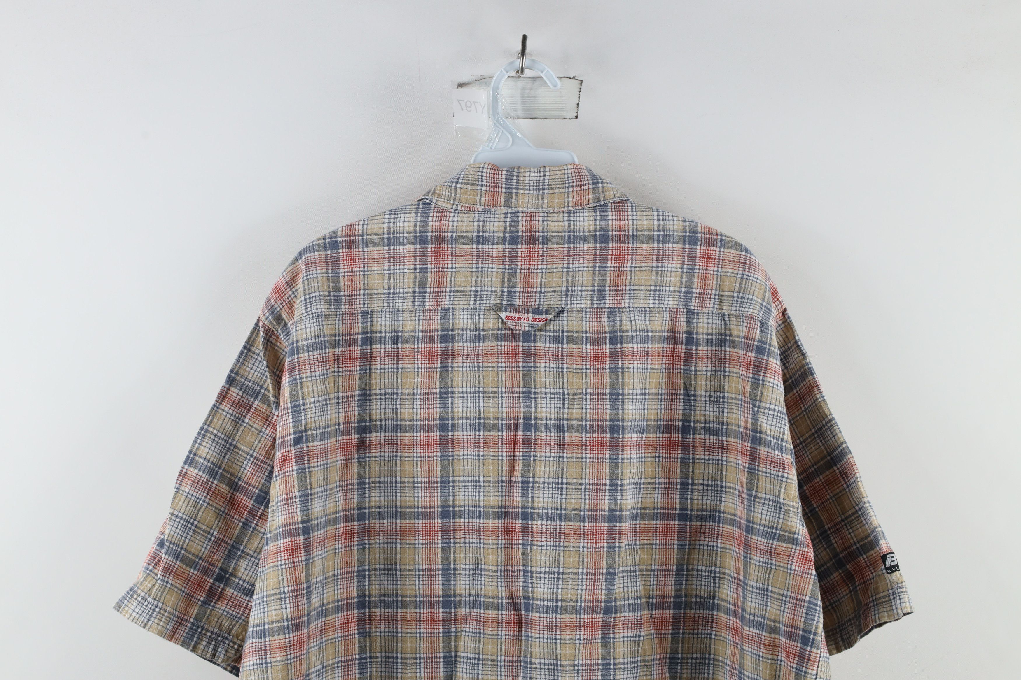 Vintage Vintage 90s Boss Streetwear Madras Plaid Button Shirt Size US L / EU 52-54 / 3 - 10 Thumbnail
