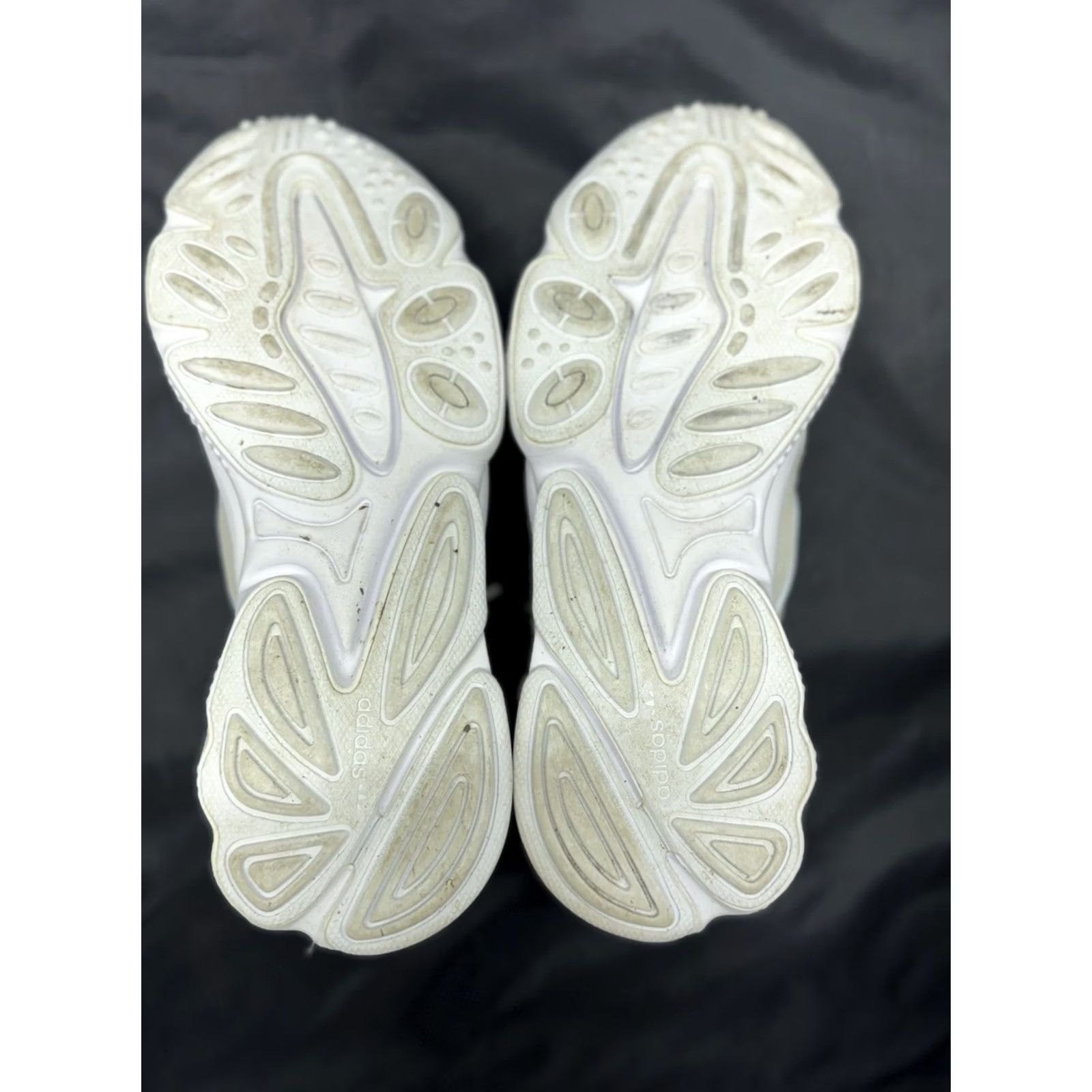 Adidas Adidas Ozweego Trainers Sneakers White Cream Women’s 10 EUC Shoes Lace Up Athletic Walking Running Gym Casual Womens Ozweego Size US 10 / IT 40 - 6 Thumbnail