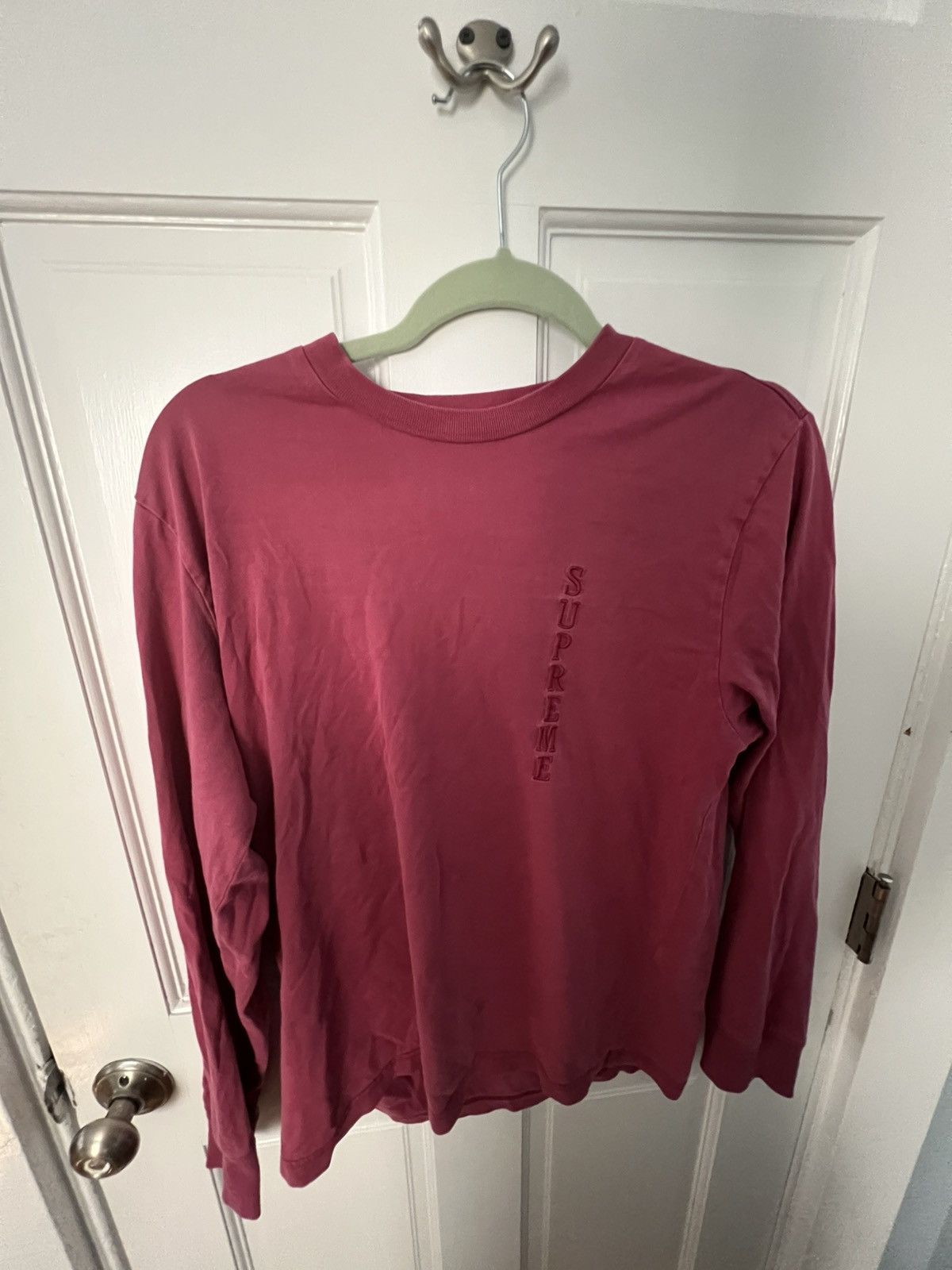 Supreme Supreme Vertical Logo Embroidered Long Sleeve Tee Red Size US S / EU 44-46 / 1 - 1 Thumbnail