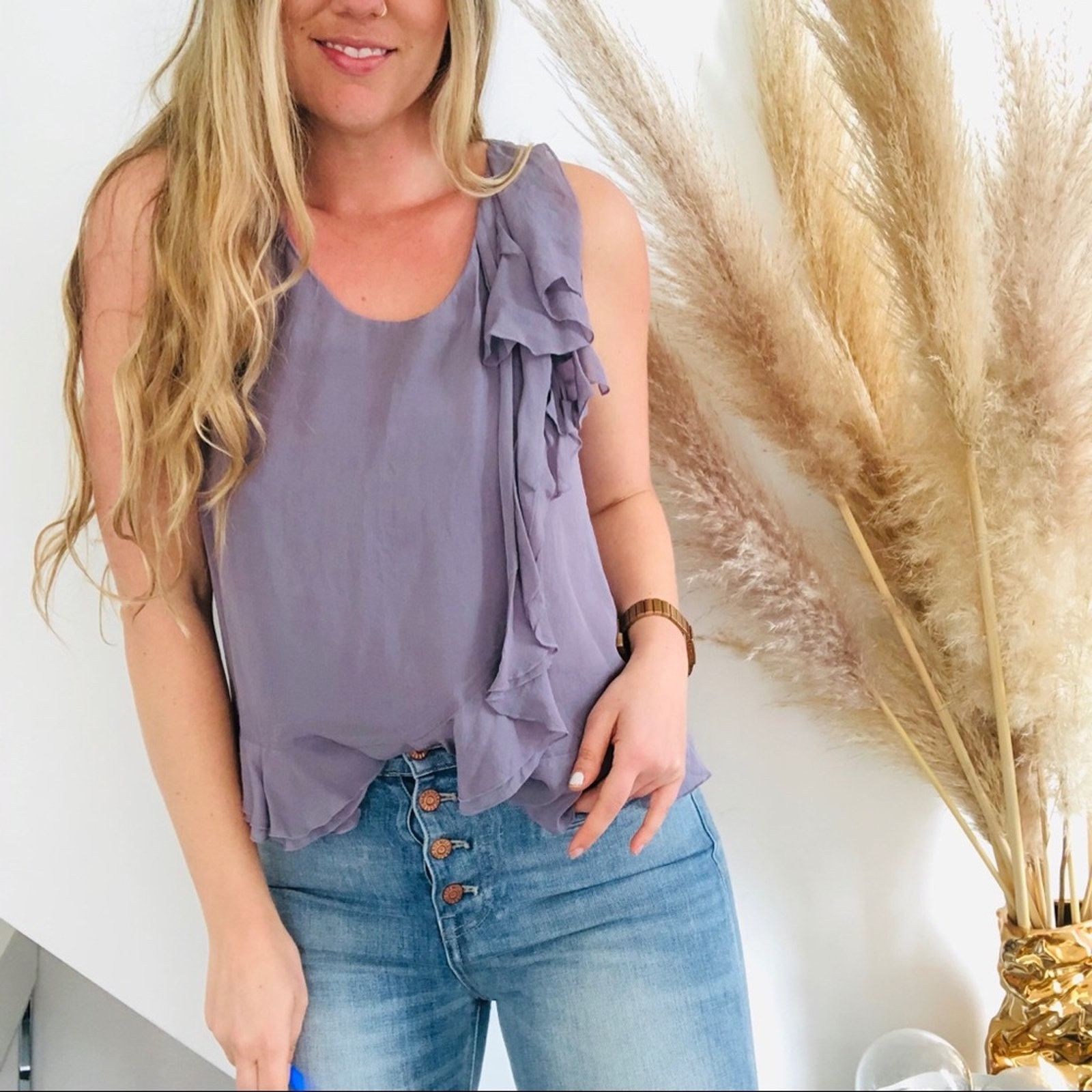 J.Crew J CREW Purple Ruffle Sheer Keyhole Button Silk Tank Blouse Size XS / US 0-2 / IT 36-38 - 1 Thumbnail