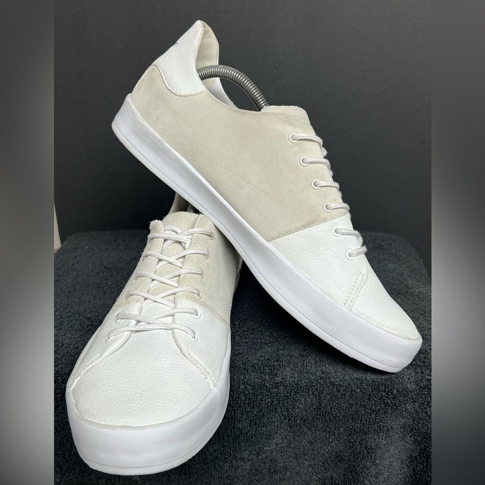 Creative Recreation Creative Recreation Carda White Suede Leather Shoes SZ 11.5 Size US 11.5 / EU 44-45 - 2 Thumbnail