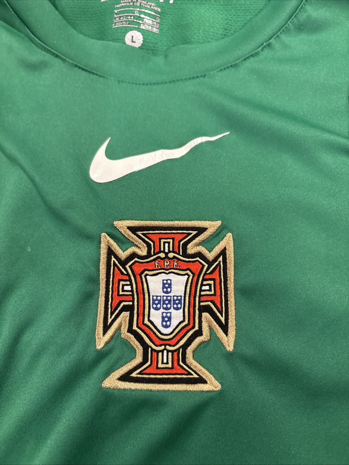 Nike 2010 Nike Portugal Large Soccer Jersey Size US L / EU 52-54 / 3 - 3 Thumbnail