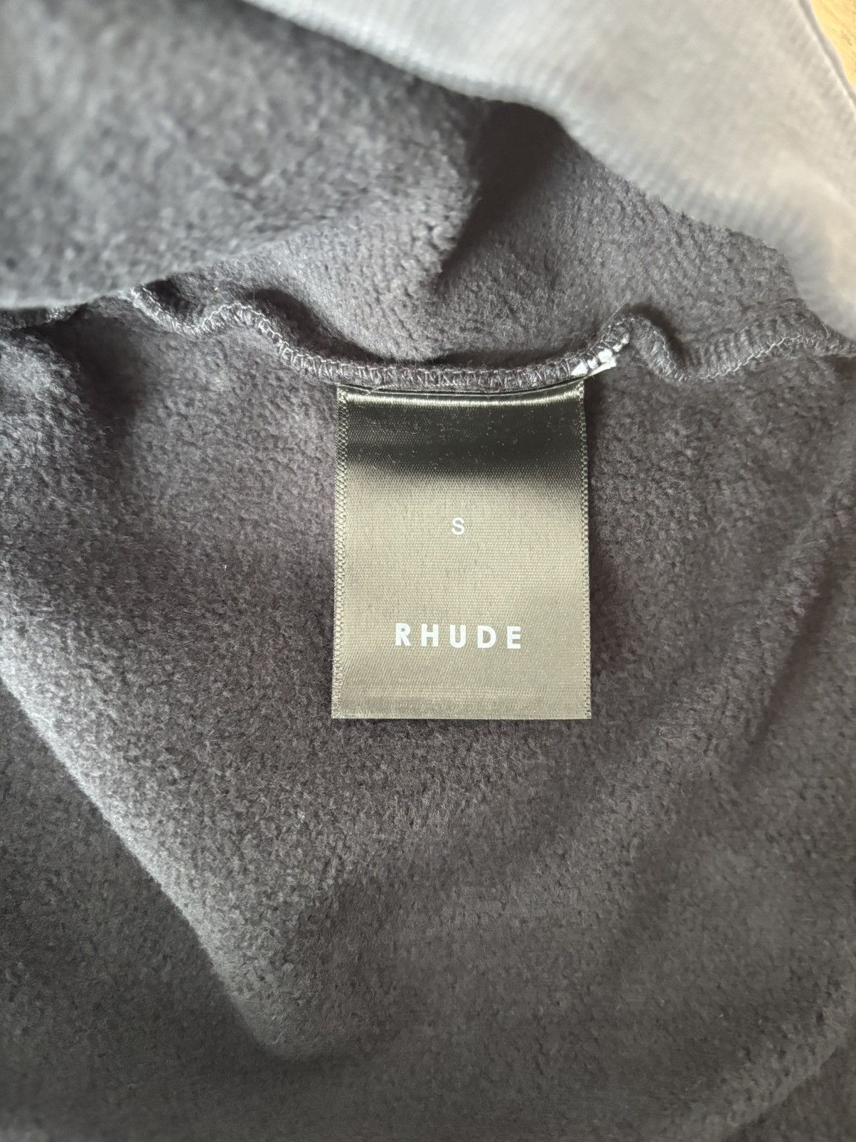 Rhude Rhude Town & Country Bordeaux Crest Hoodie Black Size S NWT Size US S / EU 44-46 / 1 - 5 Thumbnail