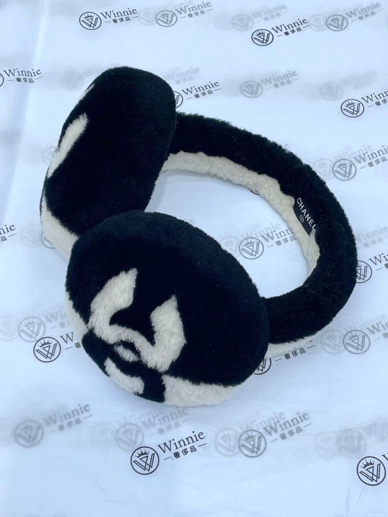 Chanel Chanel Black and White Earmuffs -2505 Size ONE SIZE - 2 Thumbnail