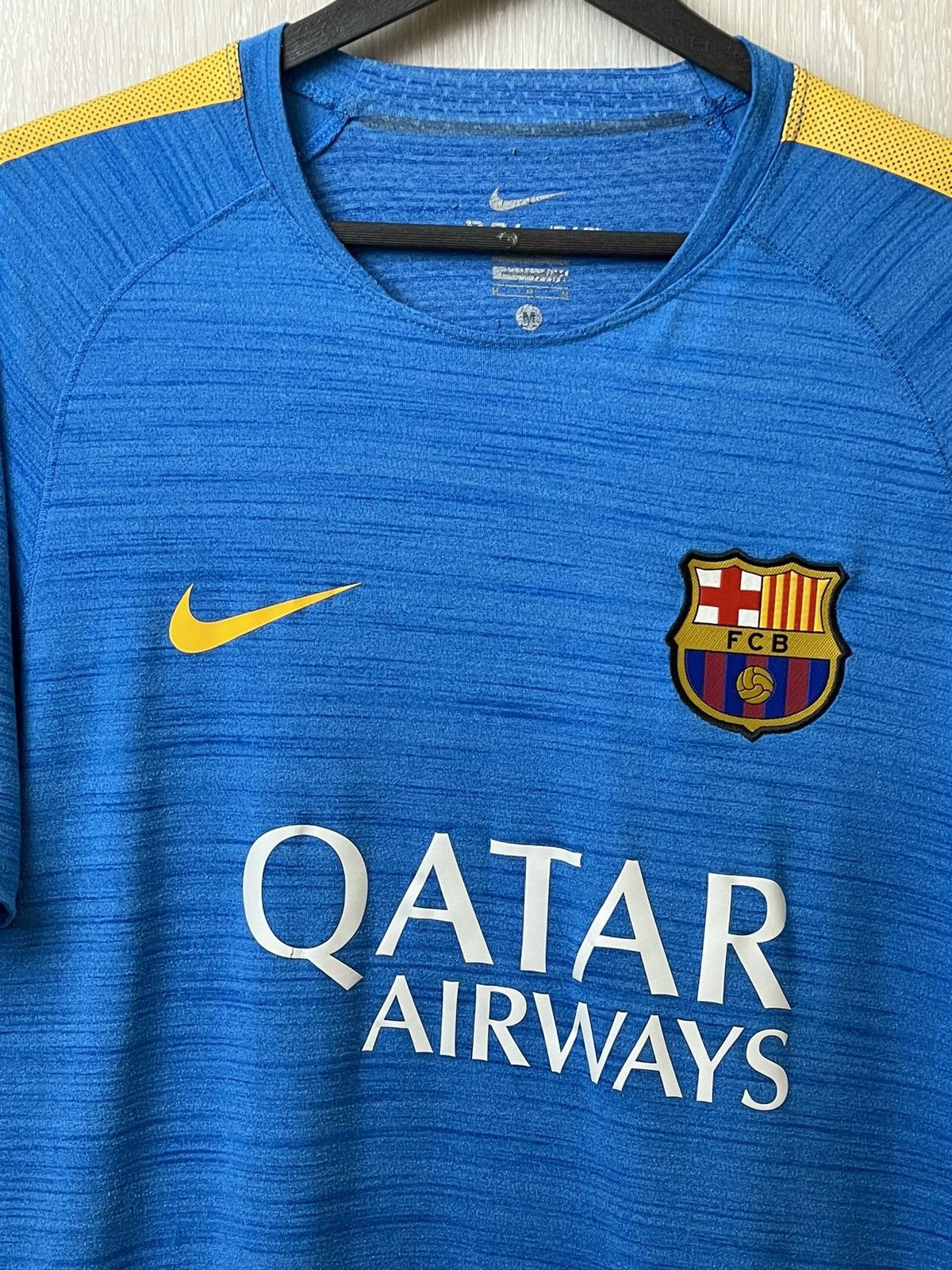 Nike Vintage Nike Barcelona 2015 Training Soccer Jersey Size US M / EU 48-50 / 2 - 4 Thumbnail