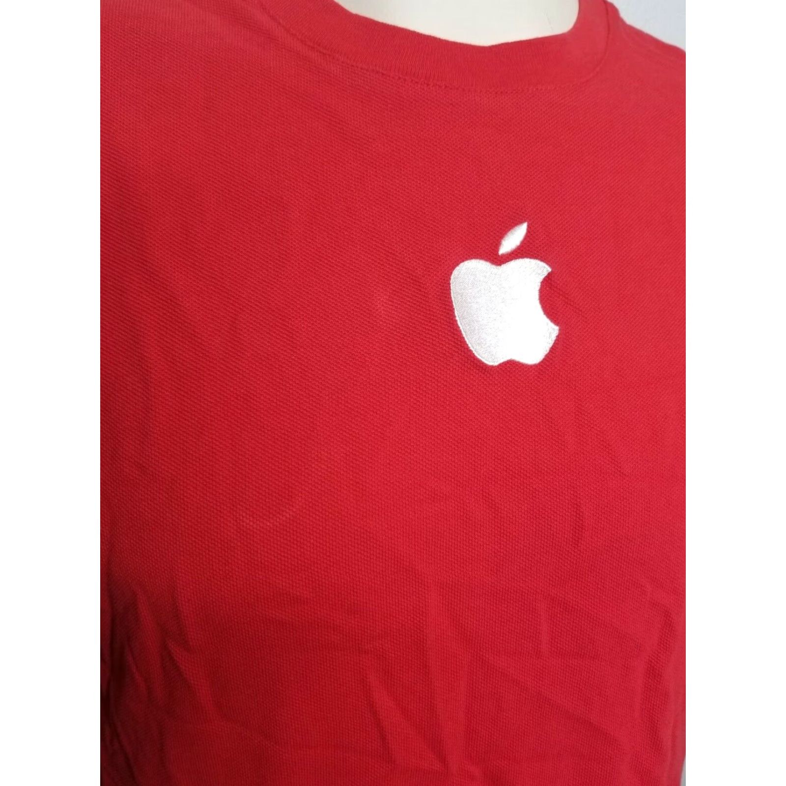 American Apparel VINTAGE Apple Store Employee Unisex M T Shirt Red Embroidered Graphic Shirt Mens Size US M / EU 48-50 / 2 - 4 Thumbnail