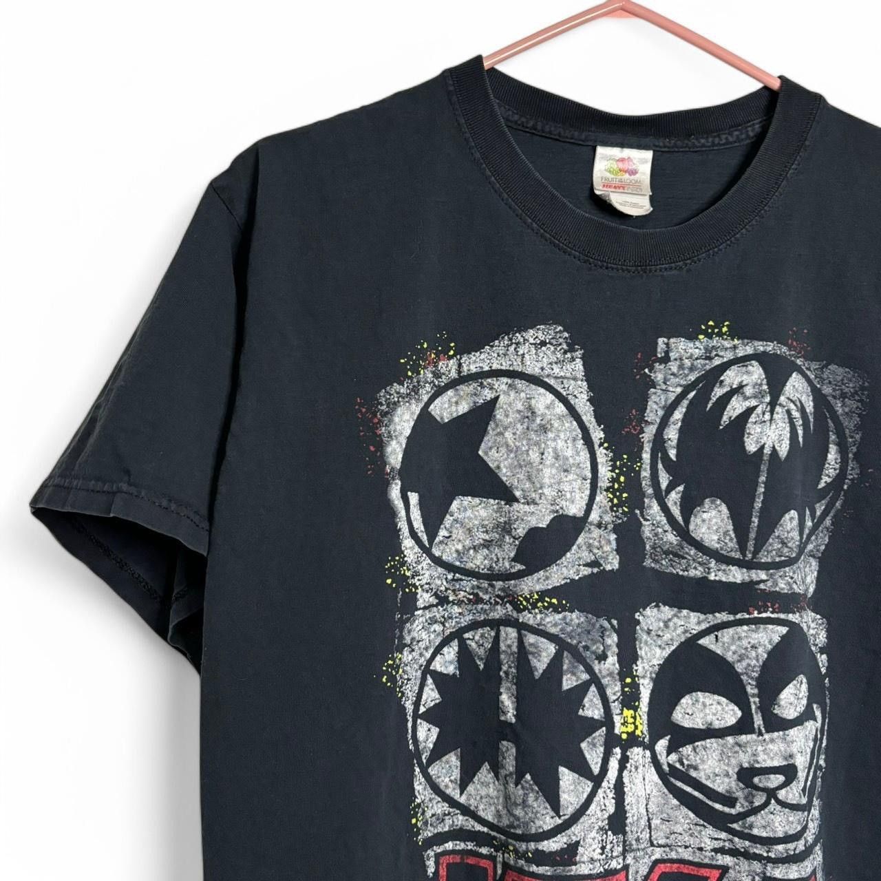 Band Tees × KISS × Vintage Vintage Y2K Kiss Faded Black Graphic Tee Size US L / EU 52-54 / 3 - 2 Thumbnail
