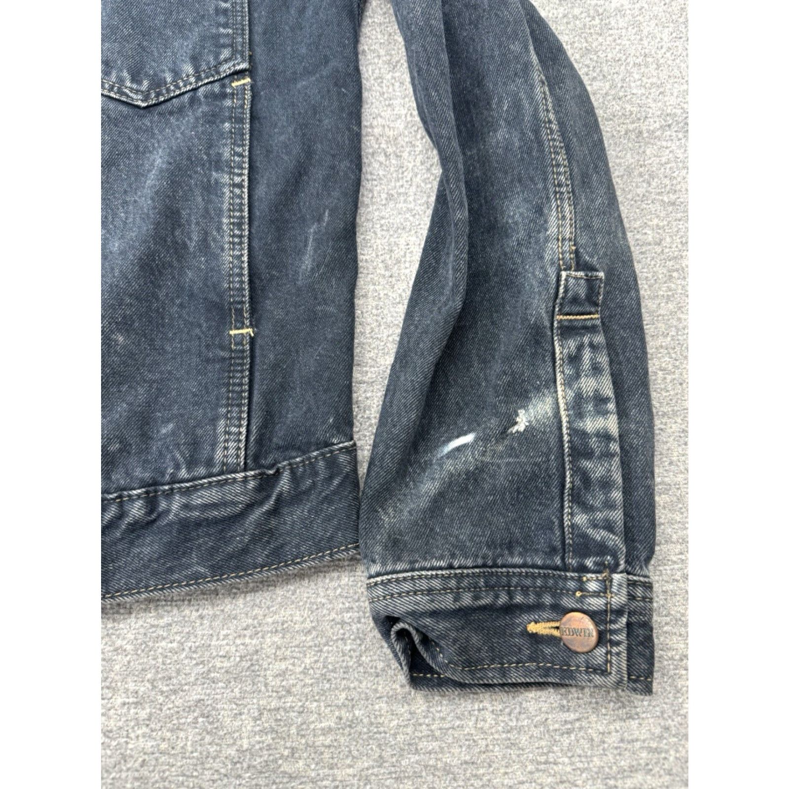 Edwin Vintage Edwin Blue Embroidered Denim Trucker Jacket Womens Size 36 Japan Grays Denim Jacket Embroidered Biker Style Size XS / US 0-2 / IT 36-38 - 3 Thumbnail