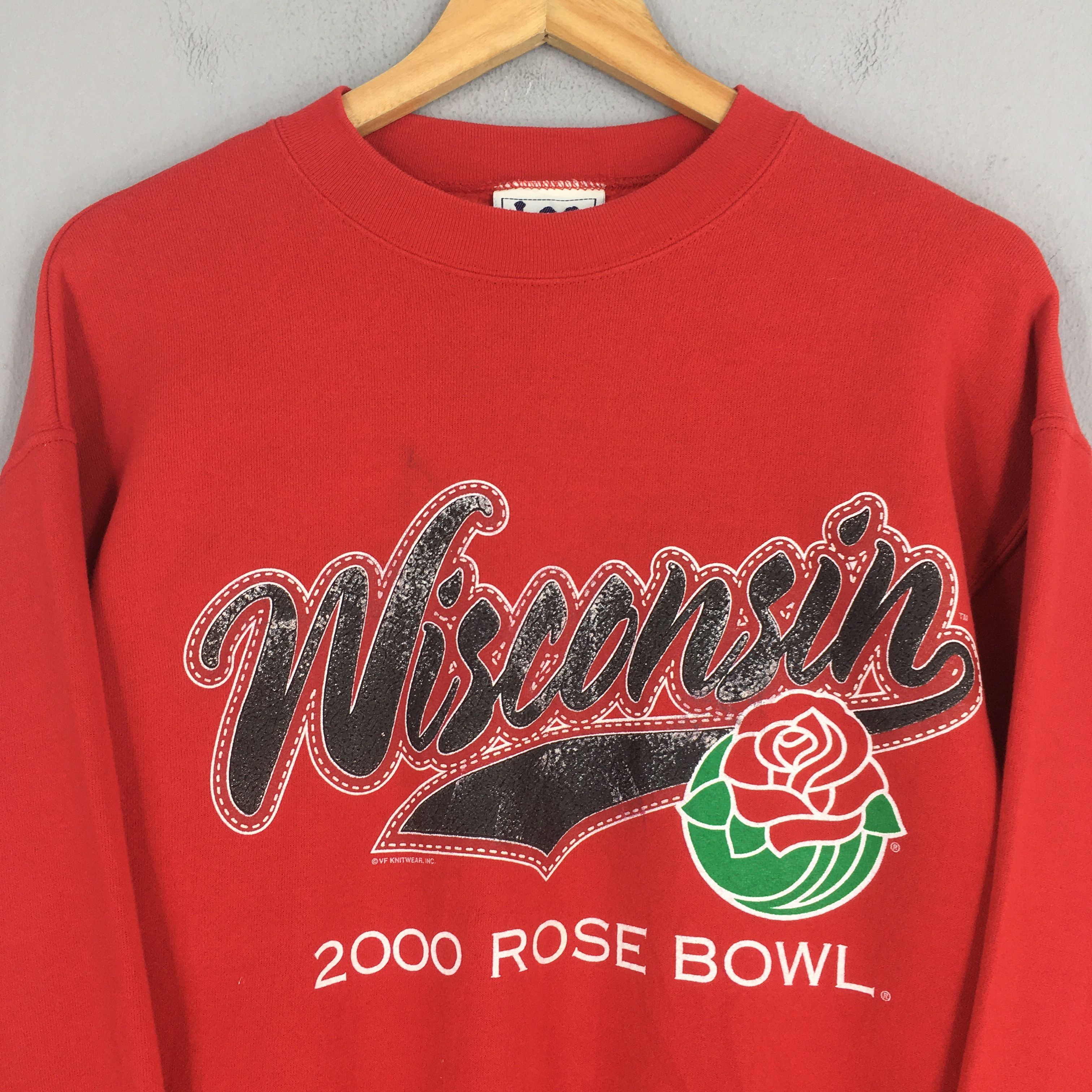 NCAA Vintage Wisconsin Badgers NCAA Red Sweatshirt XLarge Size US XL / EU 56 / 4 - 2 Thumbnail