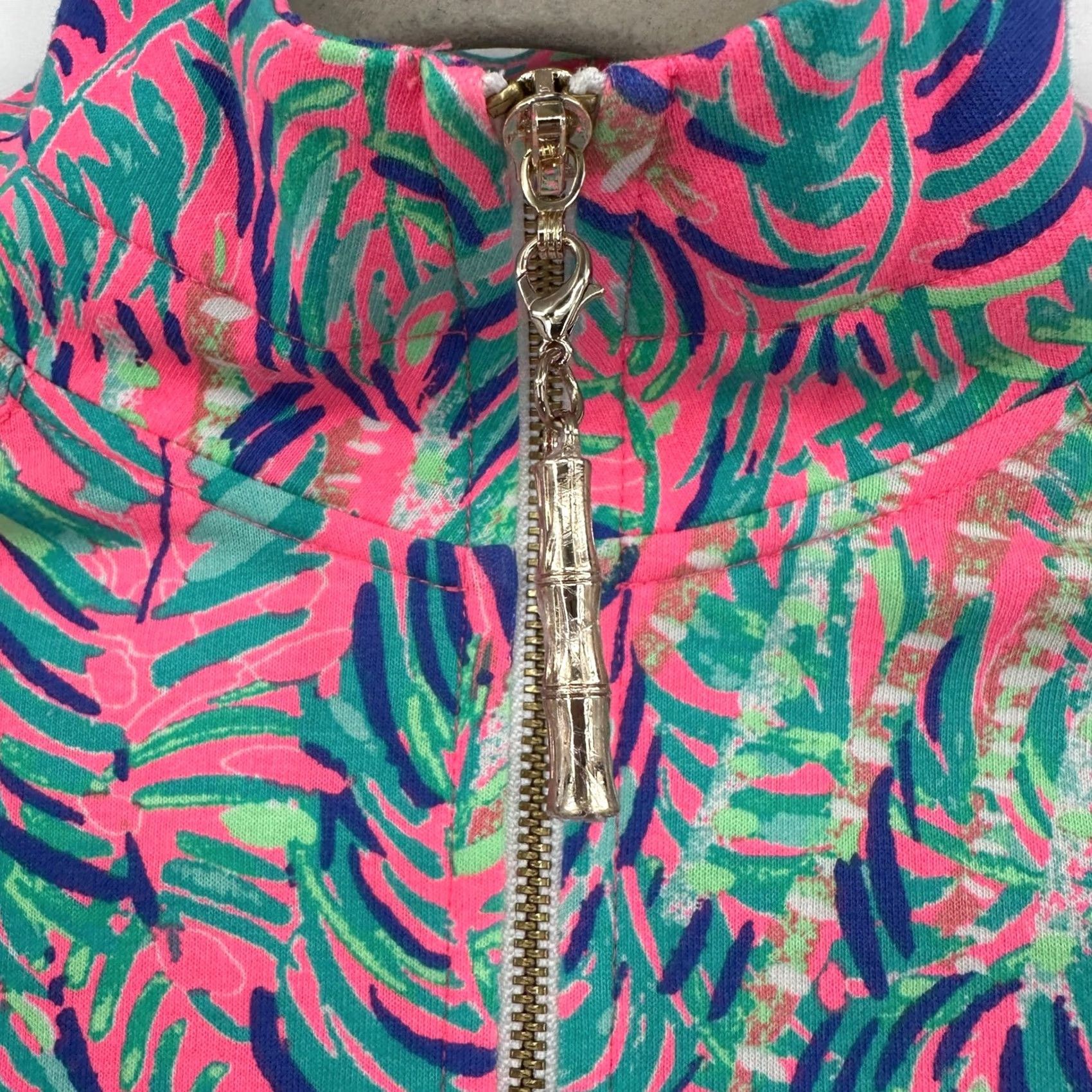 Lilly Pulitzer VINTAGE Lilly Pulitzer UPF 50 Skipper Pullover Top Pink Sunrise Lagoon Palm Leaf XXS Size XXS / US 00 / IT 34 - 3 Thumbnail