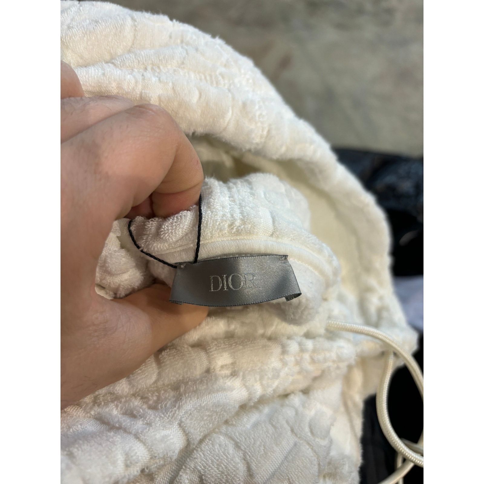 Dior Dior Towel Hoodie White Used Small Size US S / EU 44-46 / 1 - 2 Thumbnail