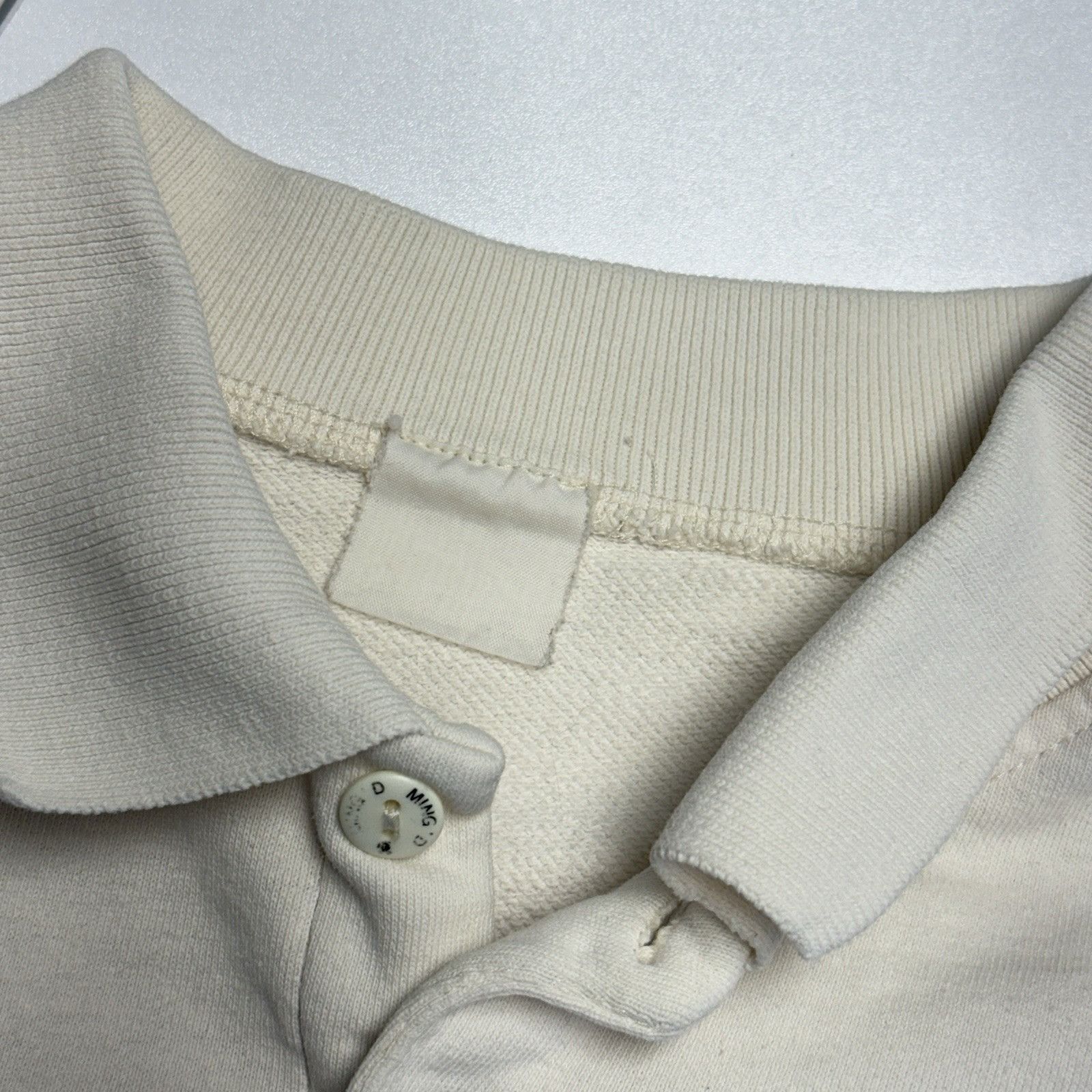 Vintage Vintage 90s Army Boy Sweatshirt Mens Large 22.5x21 White Col Size US L / EU 52-54 / 3 - 9 Thumbnail