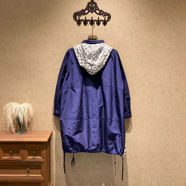 Louis Vuitton Louis Vuitton Blue Hat Lined with Old Flower Long Windbrea Size XS / US 0-2 / IT 36-38 - 4 Thumbnail
