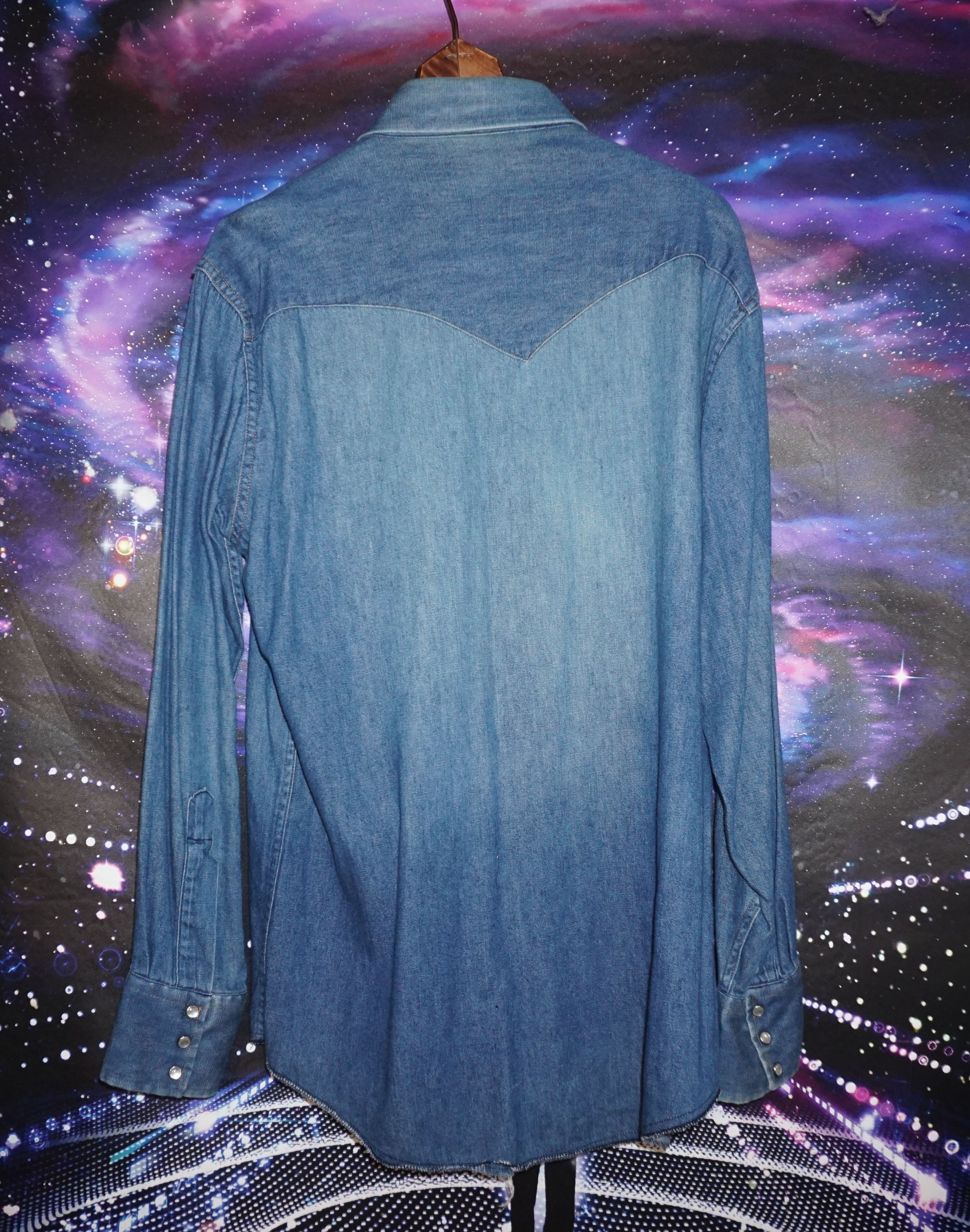 Vintage Vintage Faded Pearl Snap Denim Light Weight Shirt Size US L / EU 52-54 / 3 - 2 Thumbnail