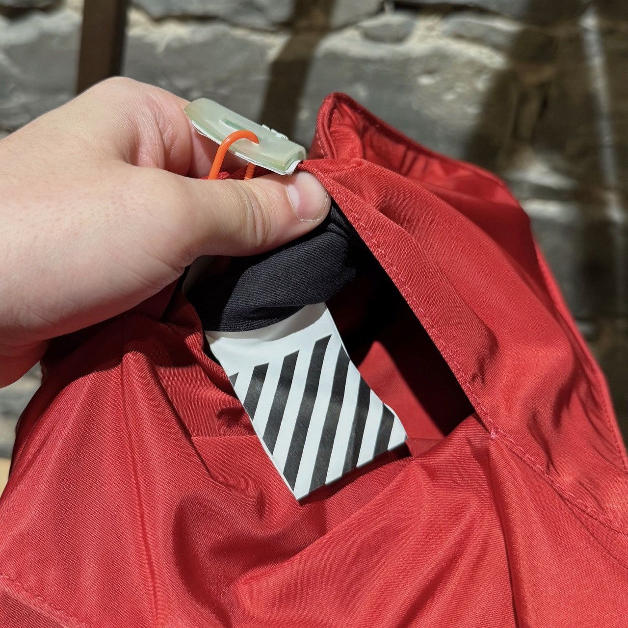 Off-White Off-White Red Nylon Industrial Strap Crossbody Bag Size ONE SIZE - 9 Thumbnail