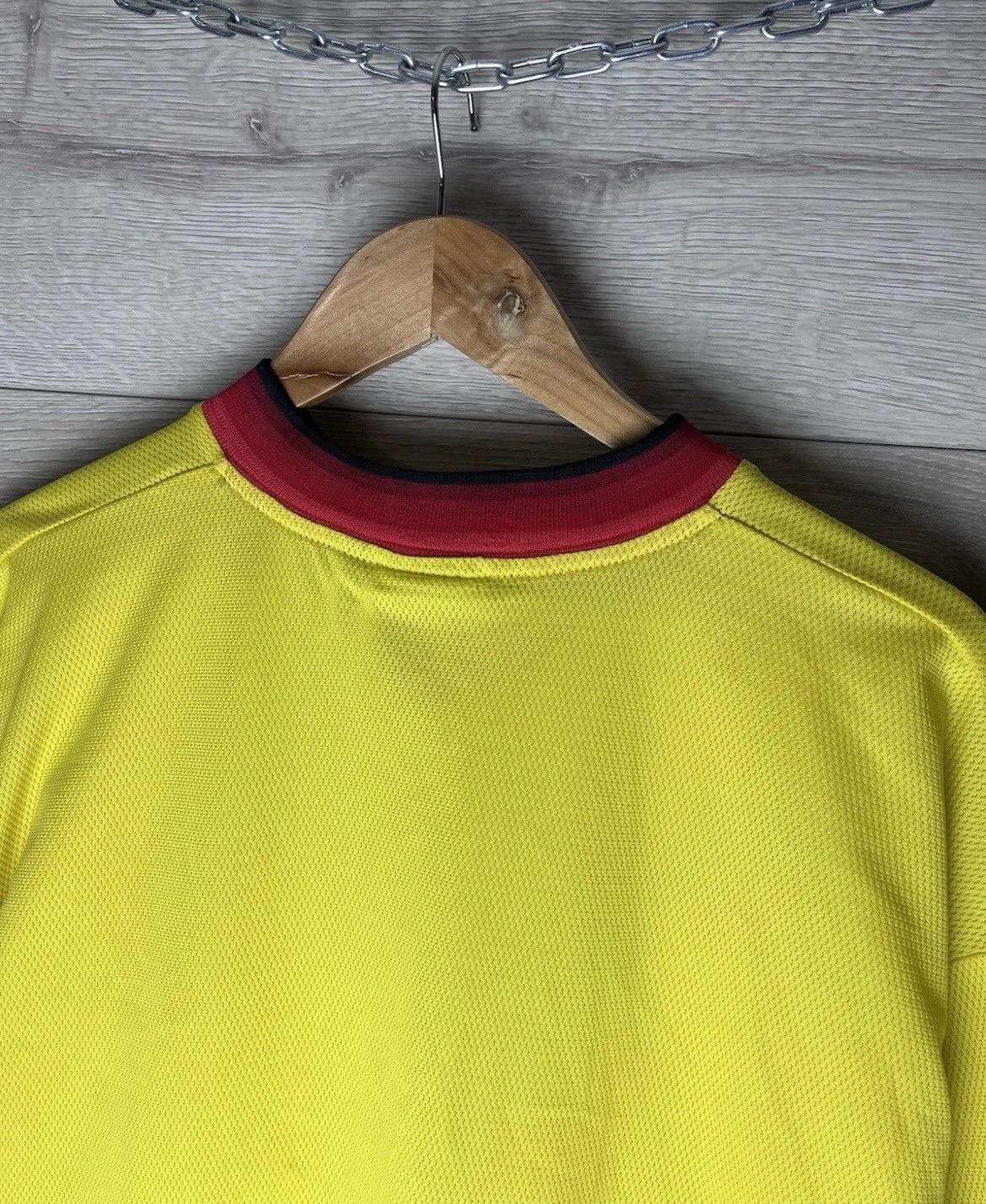 Reebok Vintage men’s soccer jersey FC Liverpool Reebok size M Size US M / EU 48-50 / 2 - 13 Thumbnail