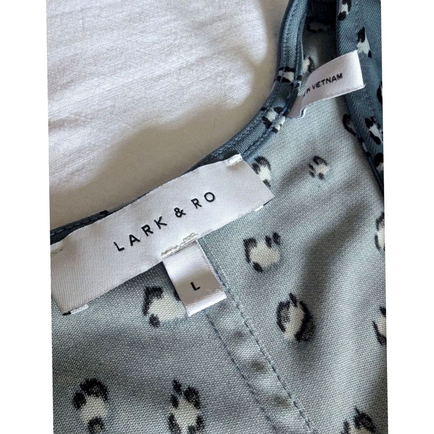 Vintage Lark & Ro Blue Animal Print Twist Front V-Neck Sheath Dress L Midi Long Sleeve Jersey Stretch Women Size L / US 10 / IT 46 - 7 Thumbnail
