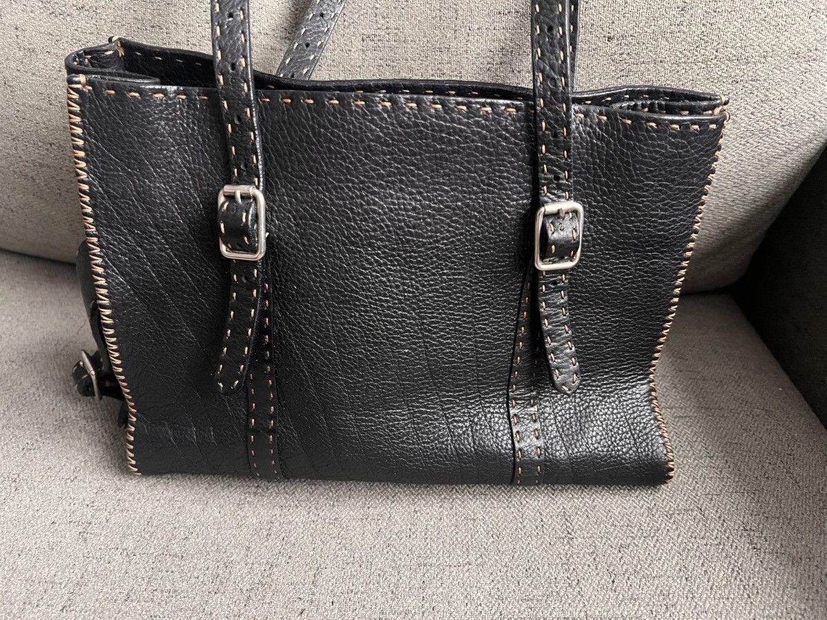 Fendi Fendi Selleria Black Leather Shoulder Bag Size ONE SIZE - 4 Thumbnail