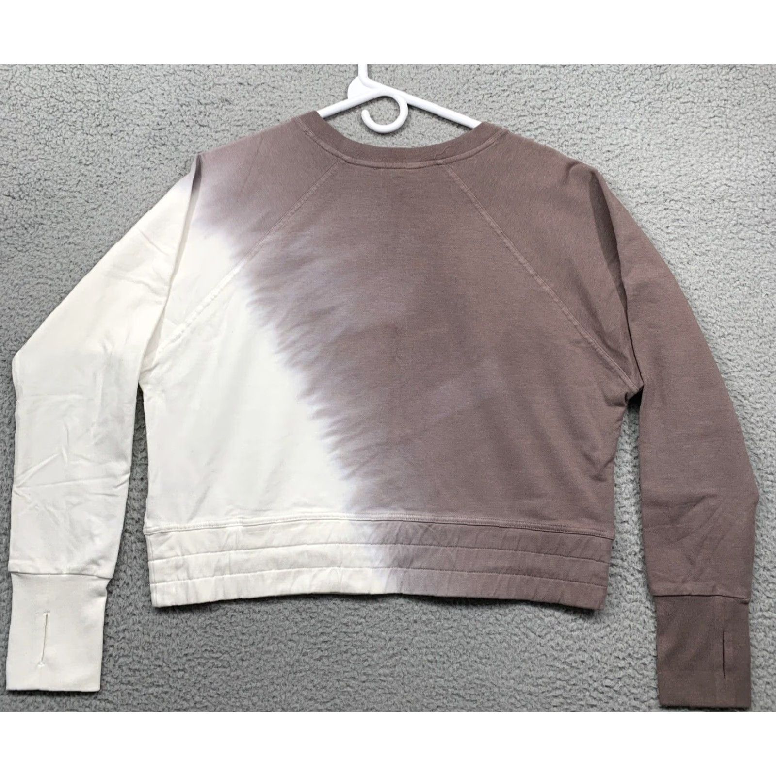 Vintage Joy Lab Women’s Mocha & Cream Cropped Sweatshirt M Adult Casual Activewear Long Sleeve Raglan Crew Neck Logo 90s Modern Trendless NWT Size M / US 6-8 / IT 42-44 - 4 Thumbnail