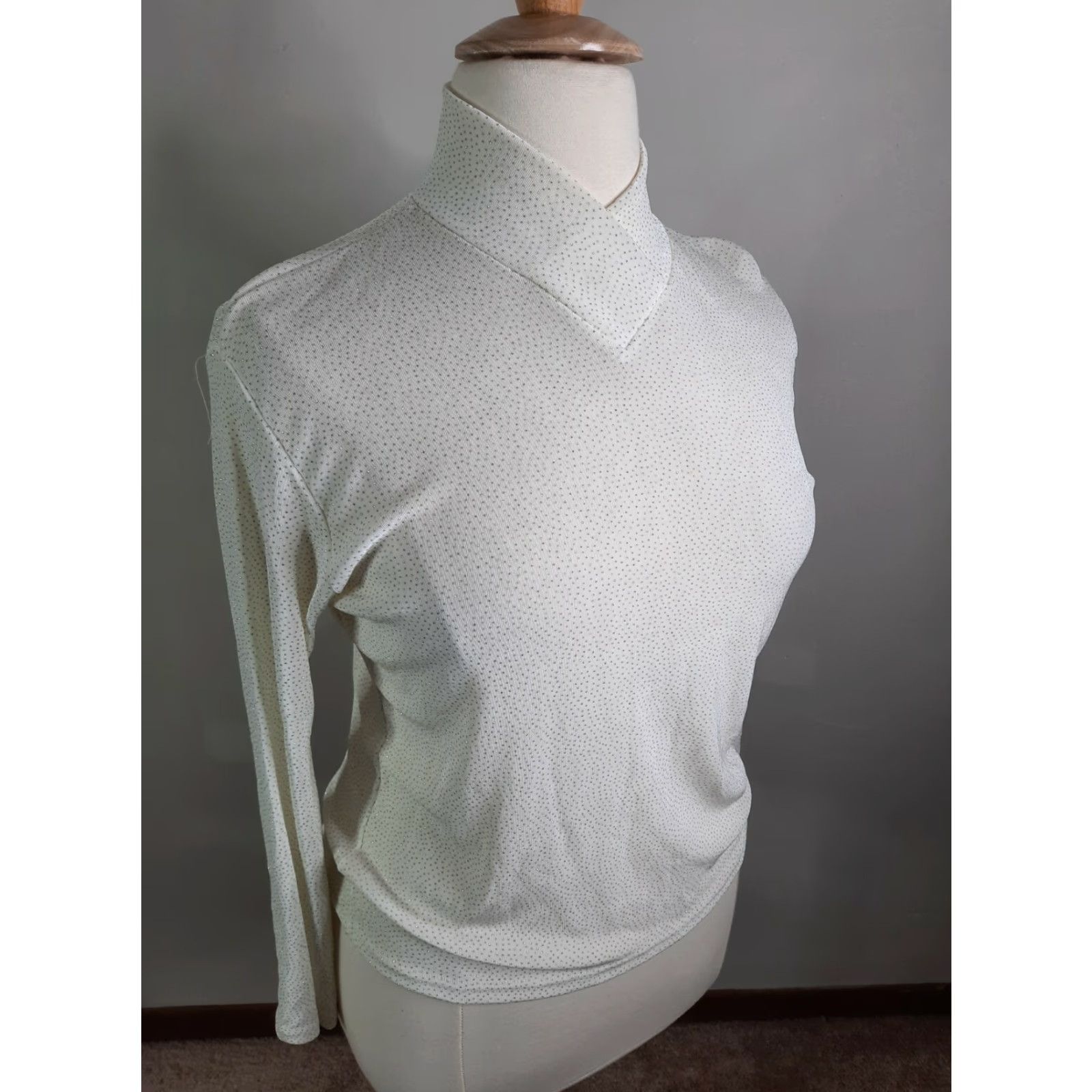 Vintage VINTAGE 1849 Authentic Ranchwear Glitter Mock Neck White Show Shirt XL Deadstock Women Dress Shirt L4S Size XL / US 12-14 / IT 48-50 - 5 Thumbnail
