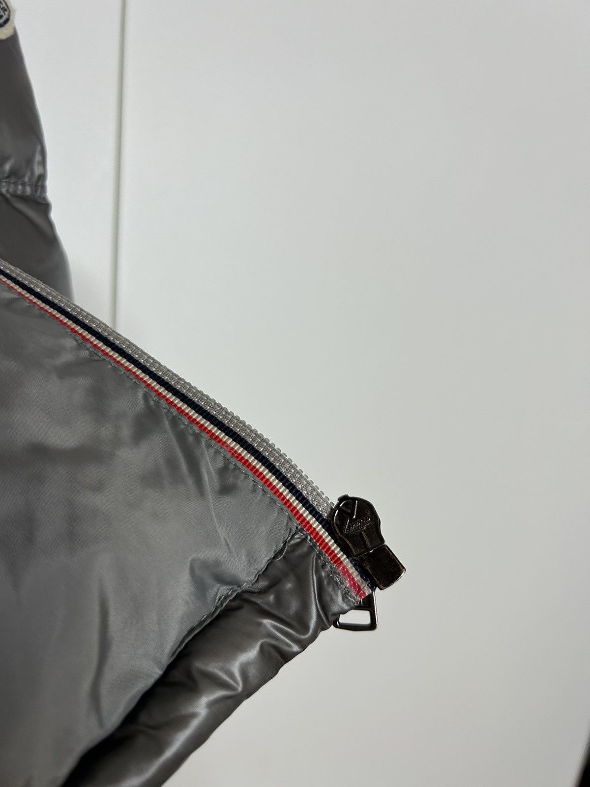 Moncler Moncler jacket Size S / US 4 / IT 40 - 7 Thumbnail