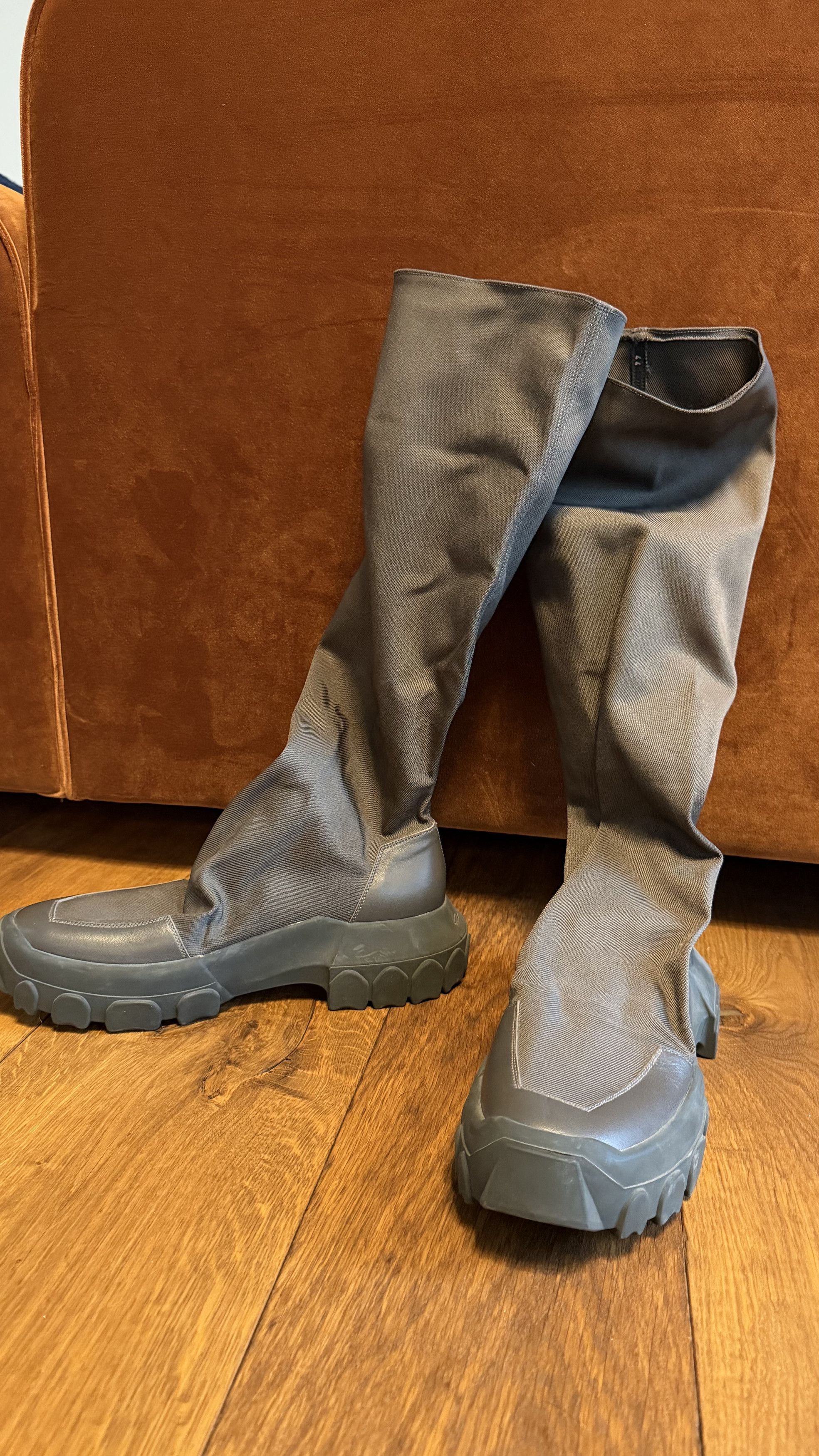 Rick Owens Rick Owens FW22 Runway Sample Tractor Boots Size US 11 / EU 44 - 2 Thumbnail