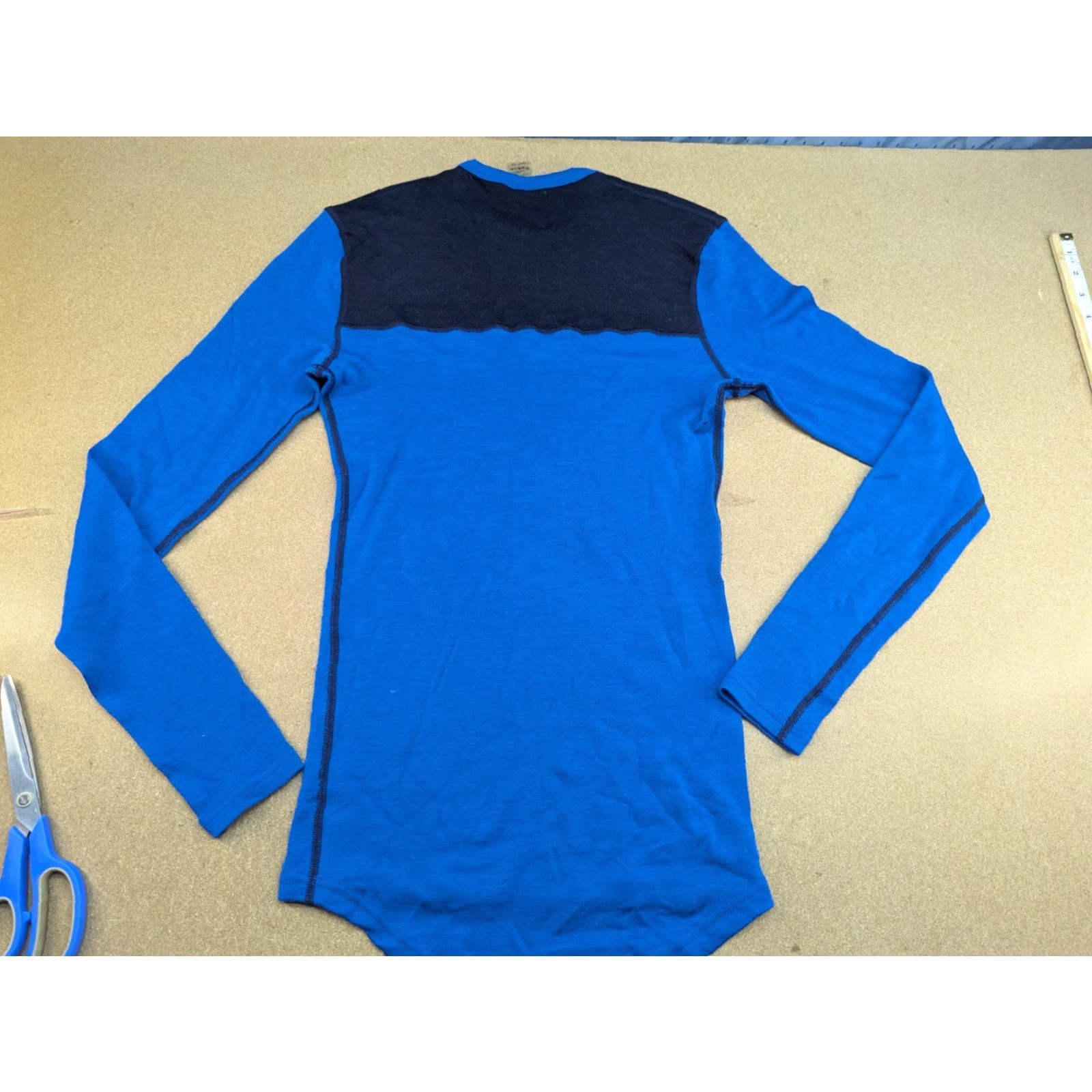 Helly Hansen Helly Hansen Norheim Base Layer Shirt Womens Size S Wool Blend Blue Crew Neck Pullover Athletic Outdoor Ski Size S / US 4 / IT 40 - 2 Thumbnail