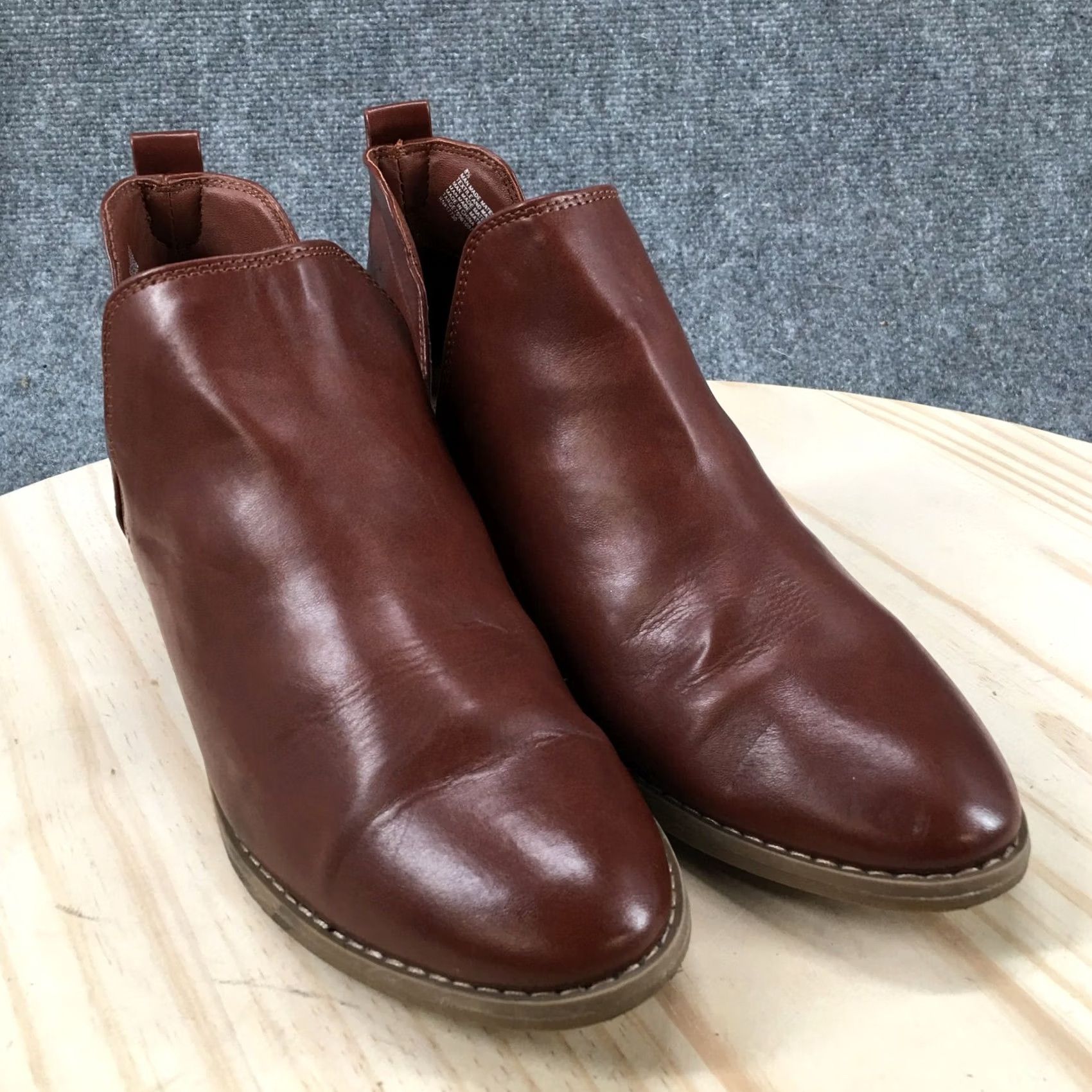 Vintage Universal Thread Boots Womens 8.5 Nora Ankle Bootie Brown Faux Leather Cut Out Boots Size US 9 / IT 39 - 3 Thumbnail