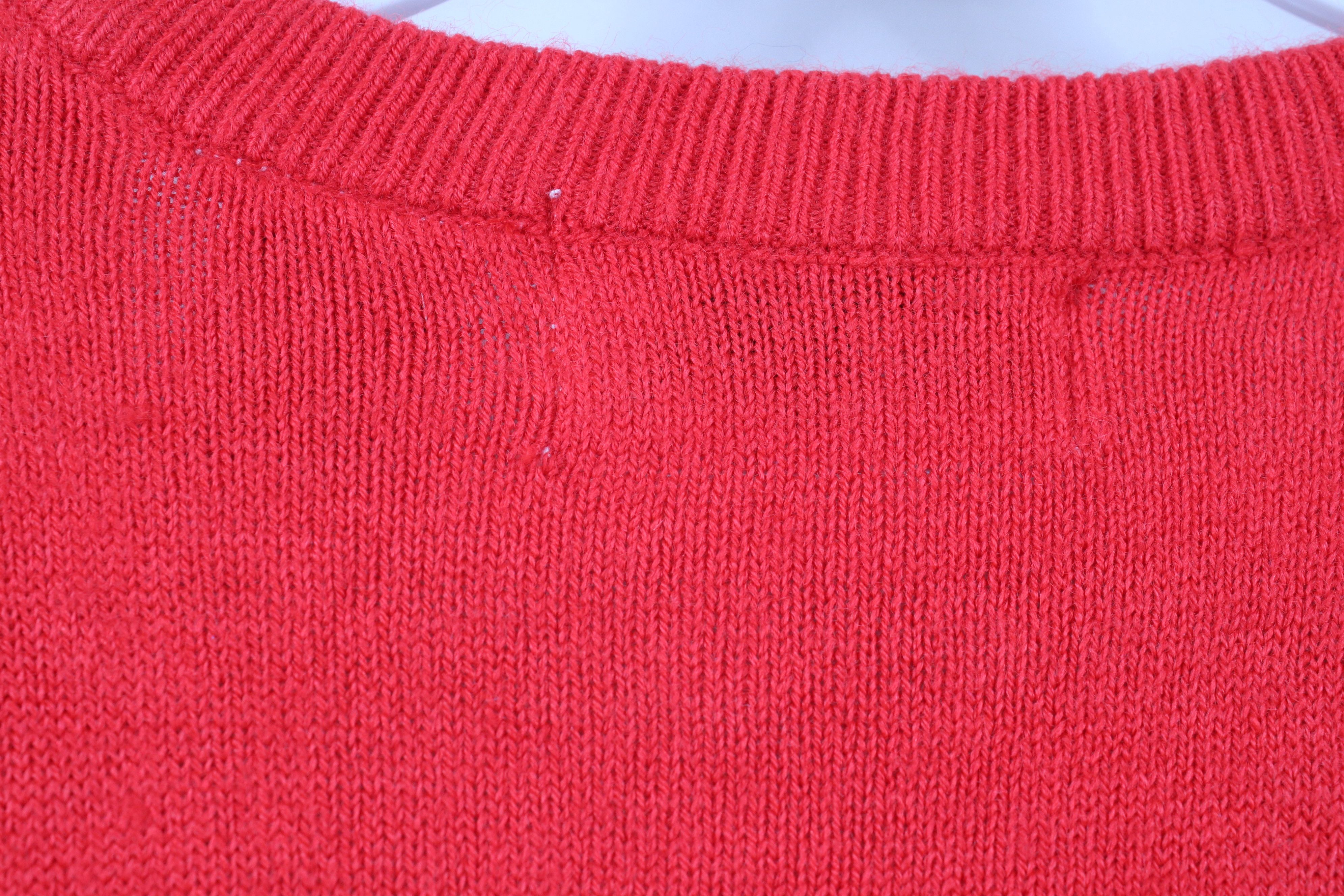 Vintage Deadstock Vintage 70s Soft Knit V-Neck Sweater Vest Red Size M / US 6-8 / IT 42-44 - 8 Thumbnail