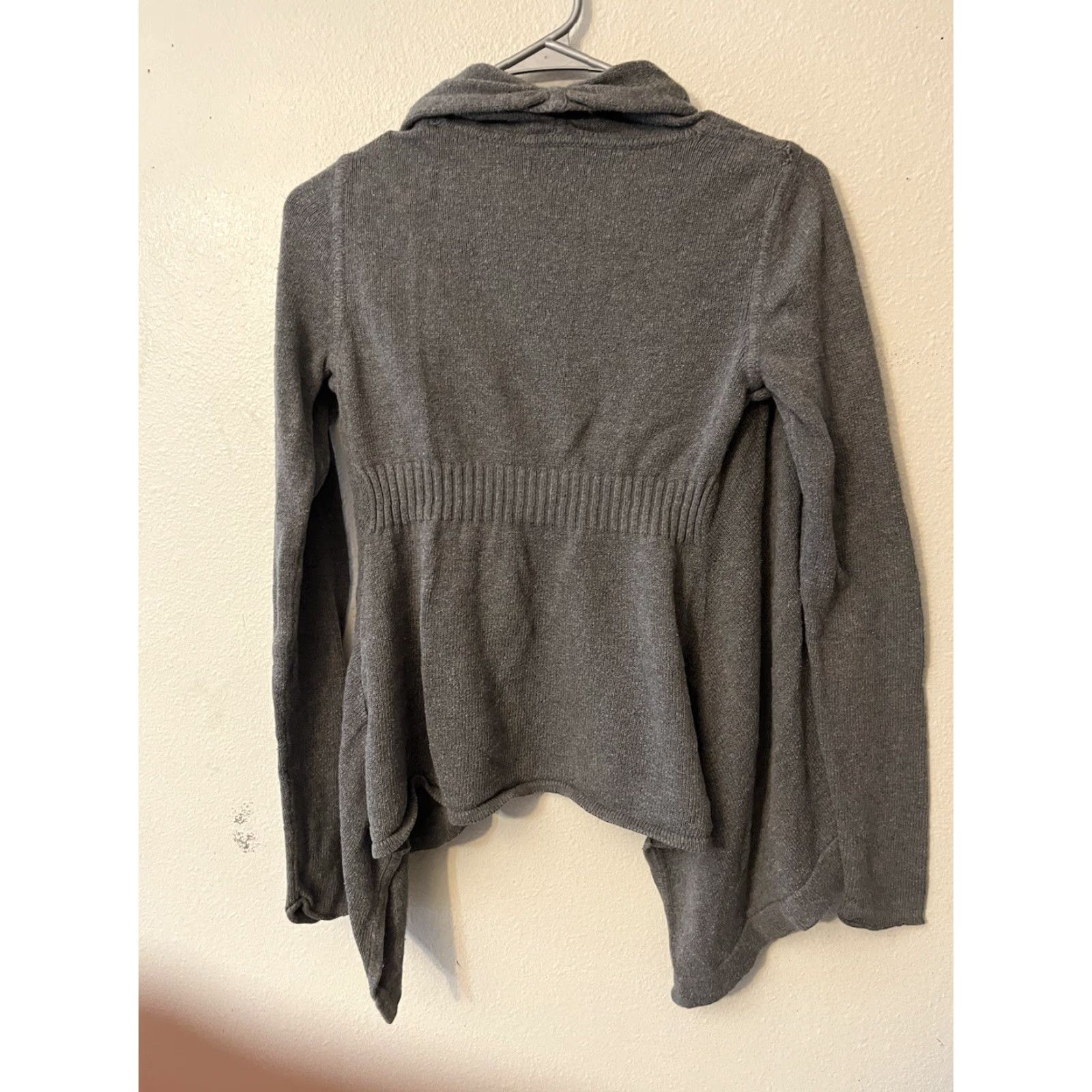 Express Express Cardigan Shirt Women’s Small Gray Long Sleeve Open Lightweight Knit Sweater Size S / US 4 / IT 40 - 3 Thumbnail