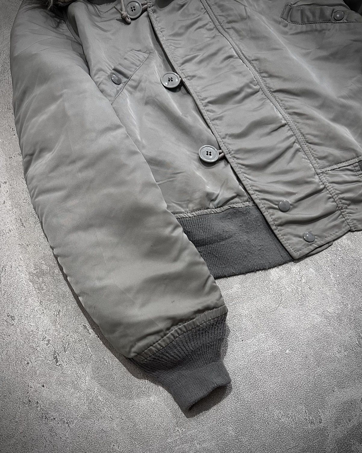 Alpha Industries Vintage Alpha Industries Attached Hood N-2b Jacket Size US L / EU 52-54 / 3 - 5 Thumbnail