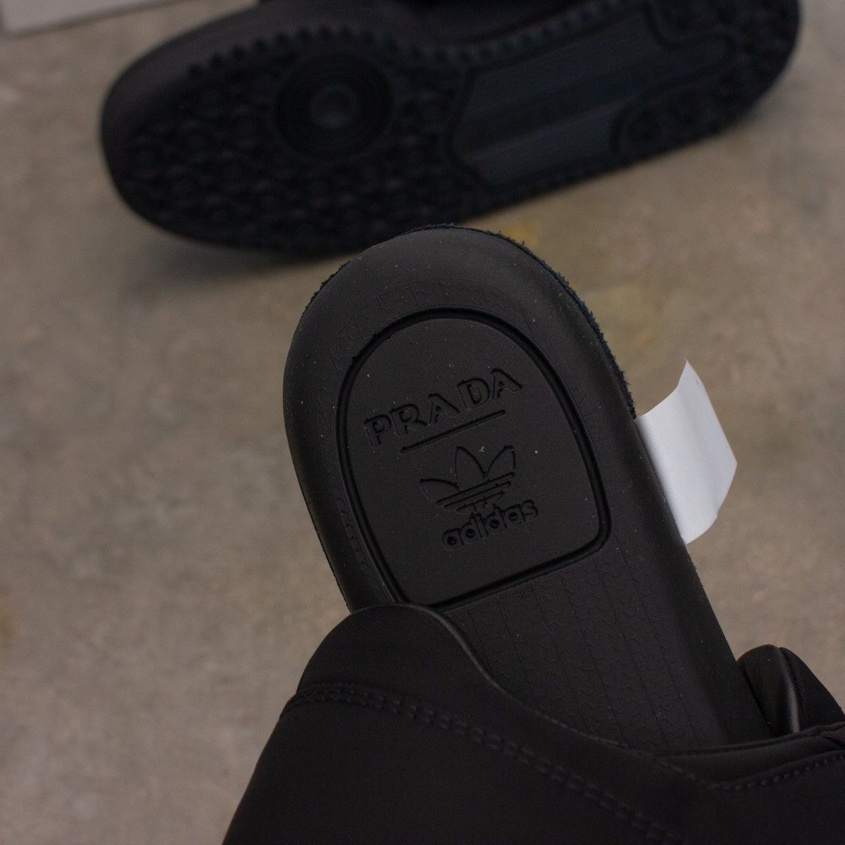 Adidas × Prada ADIDAS X PRADA RE-Nylon Forum Low Black Sneakers GY7043 Size US 7 / IT 37 - 17 Thumbnail