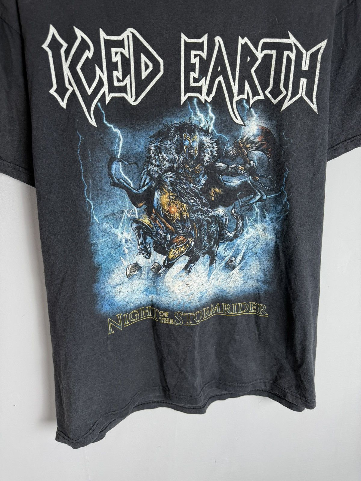 Vintage 2000s Black Iced Earth Nigth of the Stormrider tee Size US XL / EU 56 / 4 - 3 Thumbnail