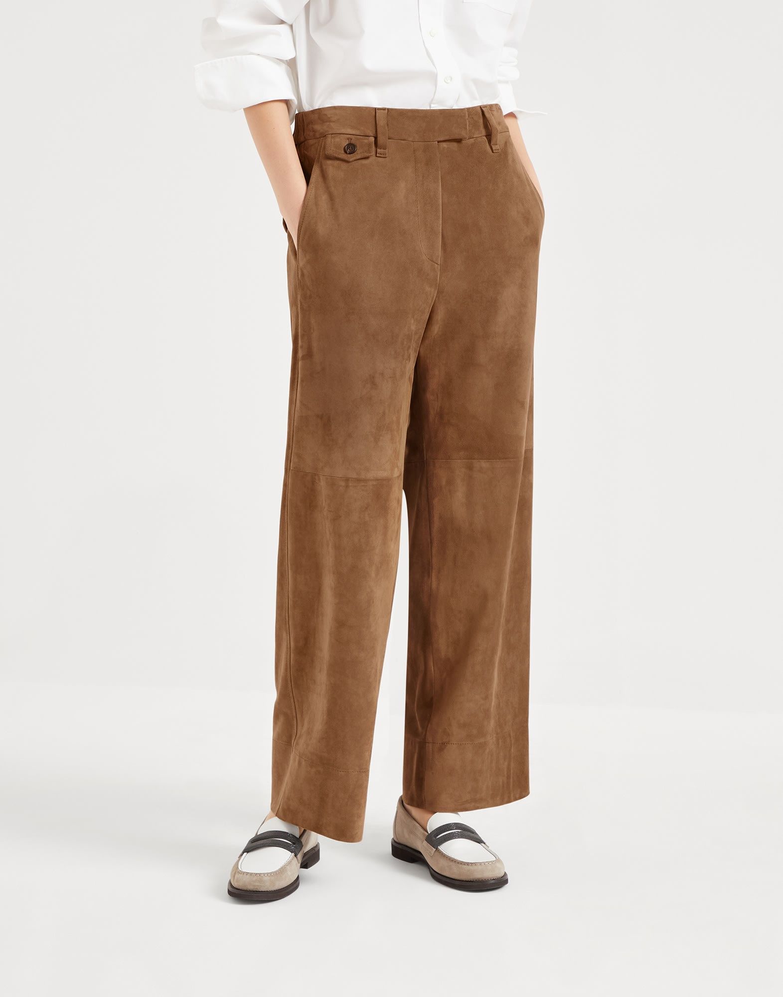 Brunello Cucinelli o1la1rc1a0326 Suede Cropped Chino Trousers in Brown Size 25" / US 0 / IT 36 - 1 Thumbnail