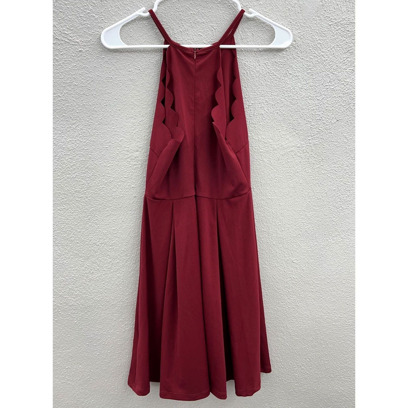 Vintage Womens Unbranded Dress Halter Top Scallop Cut Red Size Medium Dress Red Sleeveless A-Line Zipper back Womens XS? Size M / US 6-8 / IT 42-44 - 7 Thumbnail