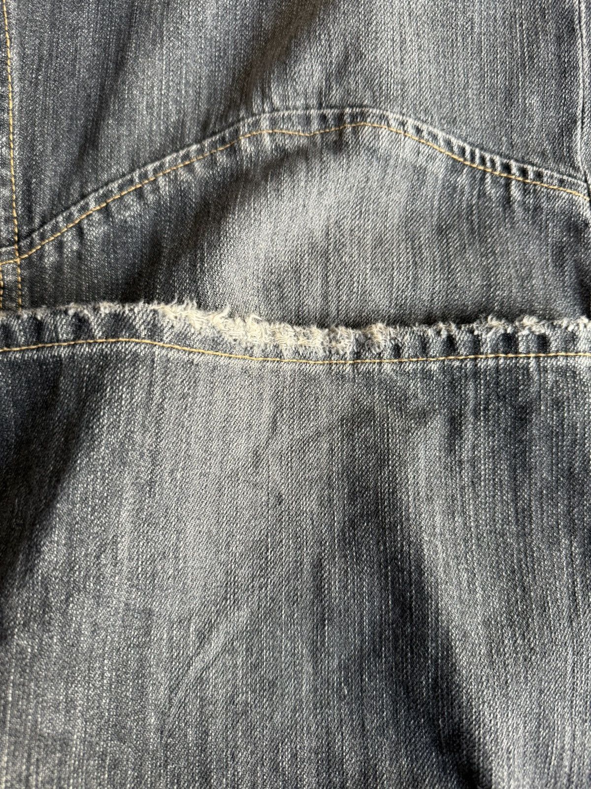 Balenciaga Balenciaga Relief Denim Size US 31 - 8 Thumbnail