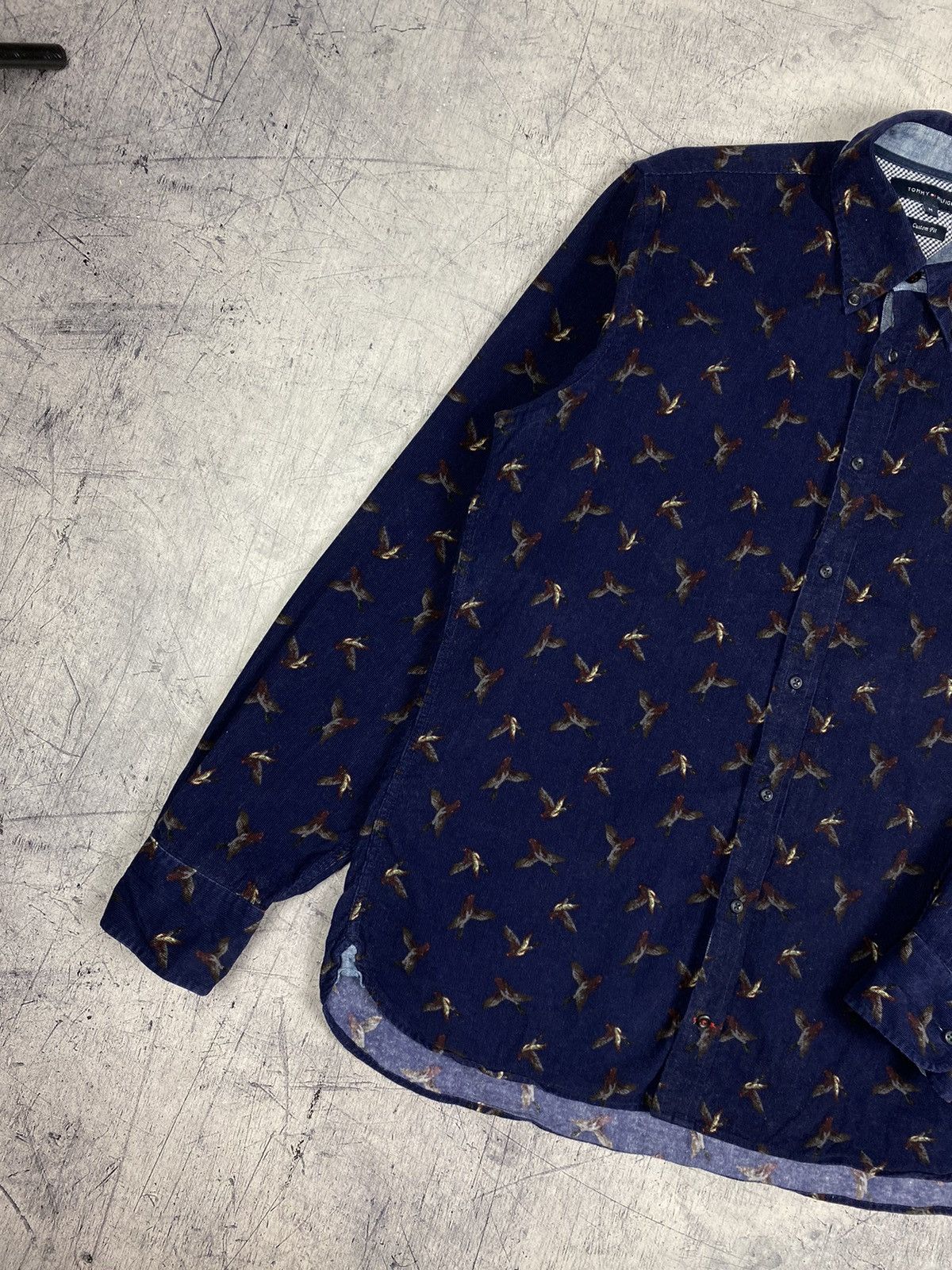 Tommy Hilfiger Tommy Hilfiger Duke Pattern Button Up Shirt Size US M / EU 48-50 / 2 - 5 Thumbnail