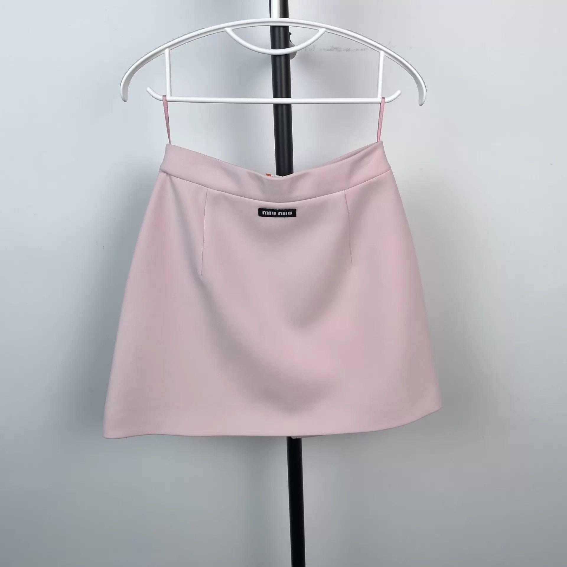 Miu Miu MIU MIU Women's Pink Mini Skirt 42 Size 28" / US 6 / IT 42 - 2 Thumbnail
