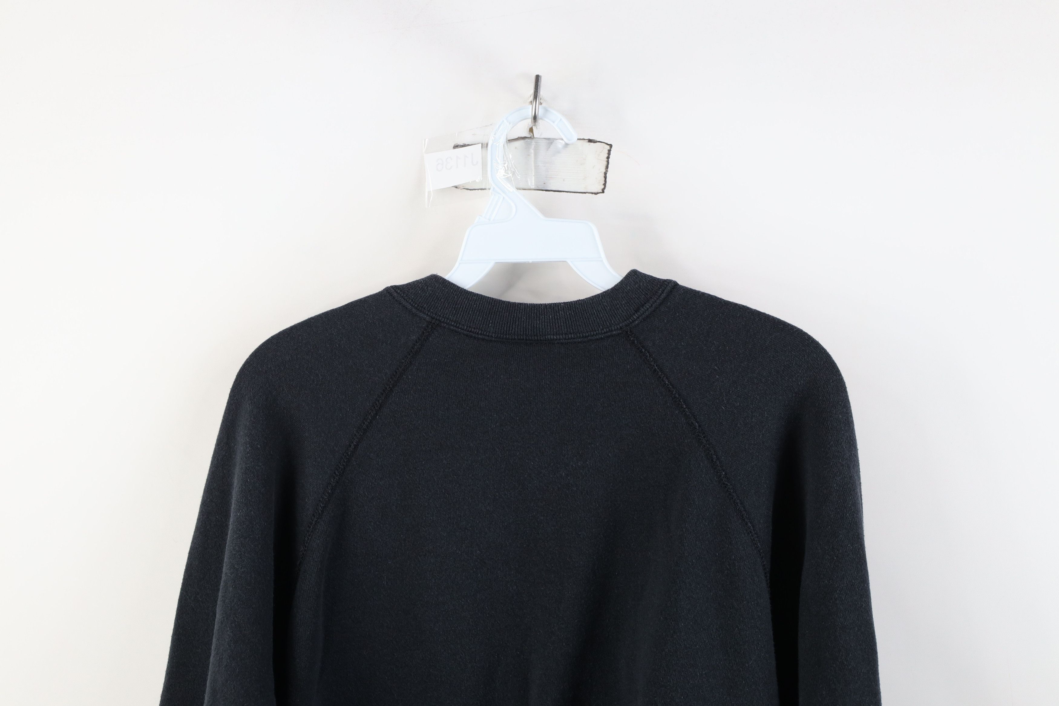Vintage Vintage 90s Streetwear Halloween Bear Spider Sweatshirt USA Size L / US 10 / IT 46 - 13 Thumbnail