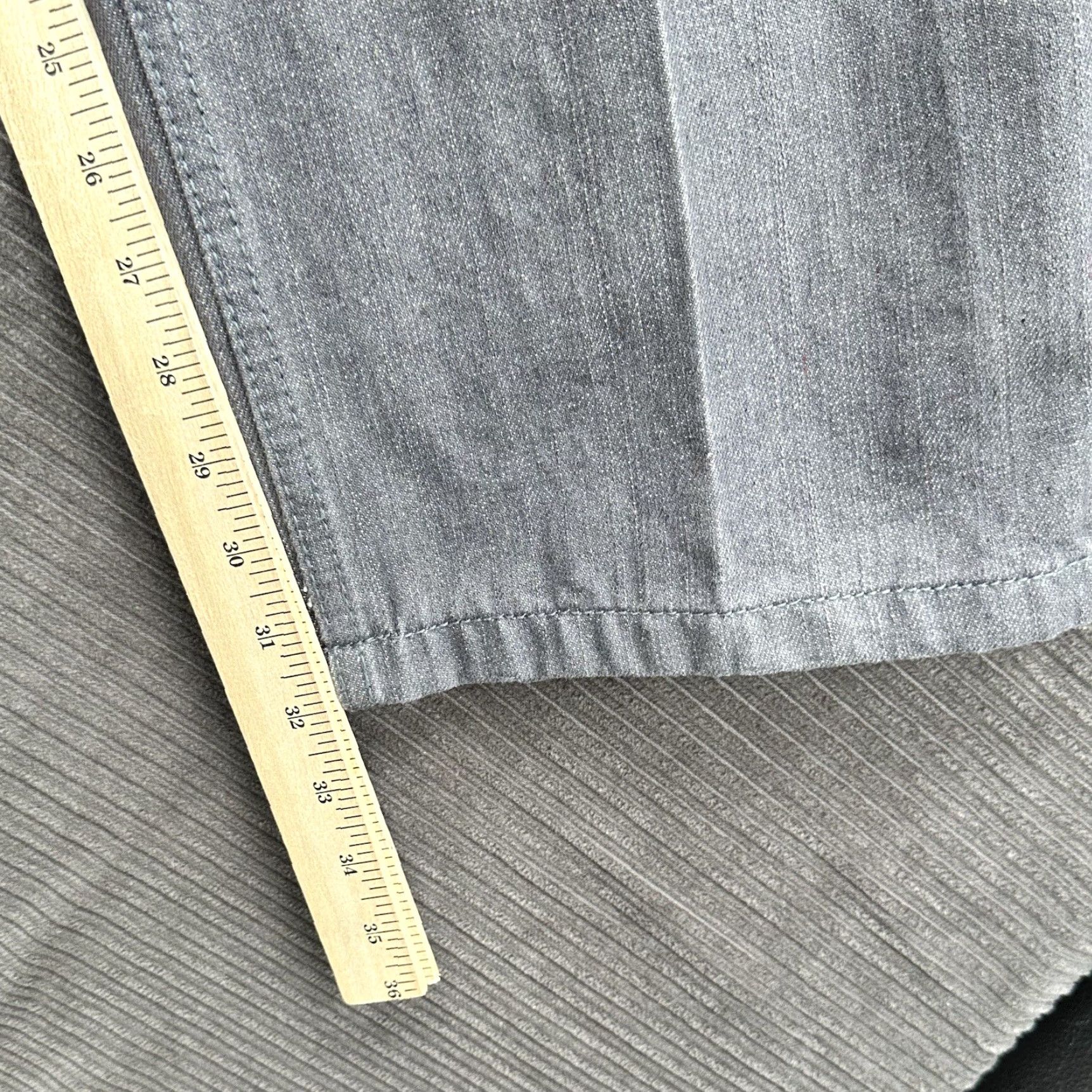 Southpole Southpole Jeans Men 40/32 Gray Cotton Denim Straight 90s Relaxed Zip Button Cargo Pocket Inseam 32 Regular Size Type Jeans Mens Size US 40 / EU 56 - 5 Thumbnail