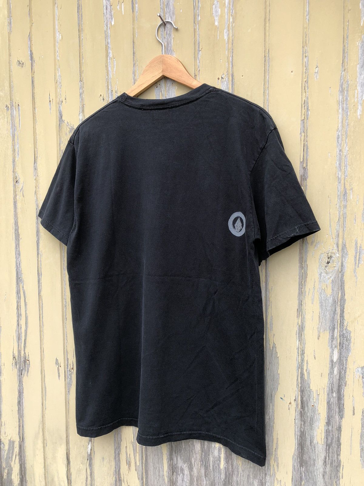 Vintage × Volcom Vintage Y2K Volcom Big Logo Tshirts Size US L / EU 52-54 / 3 - 9 Thumbnail