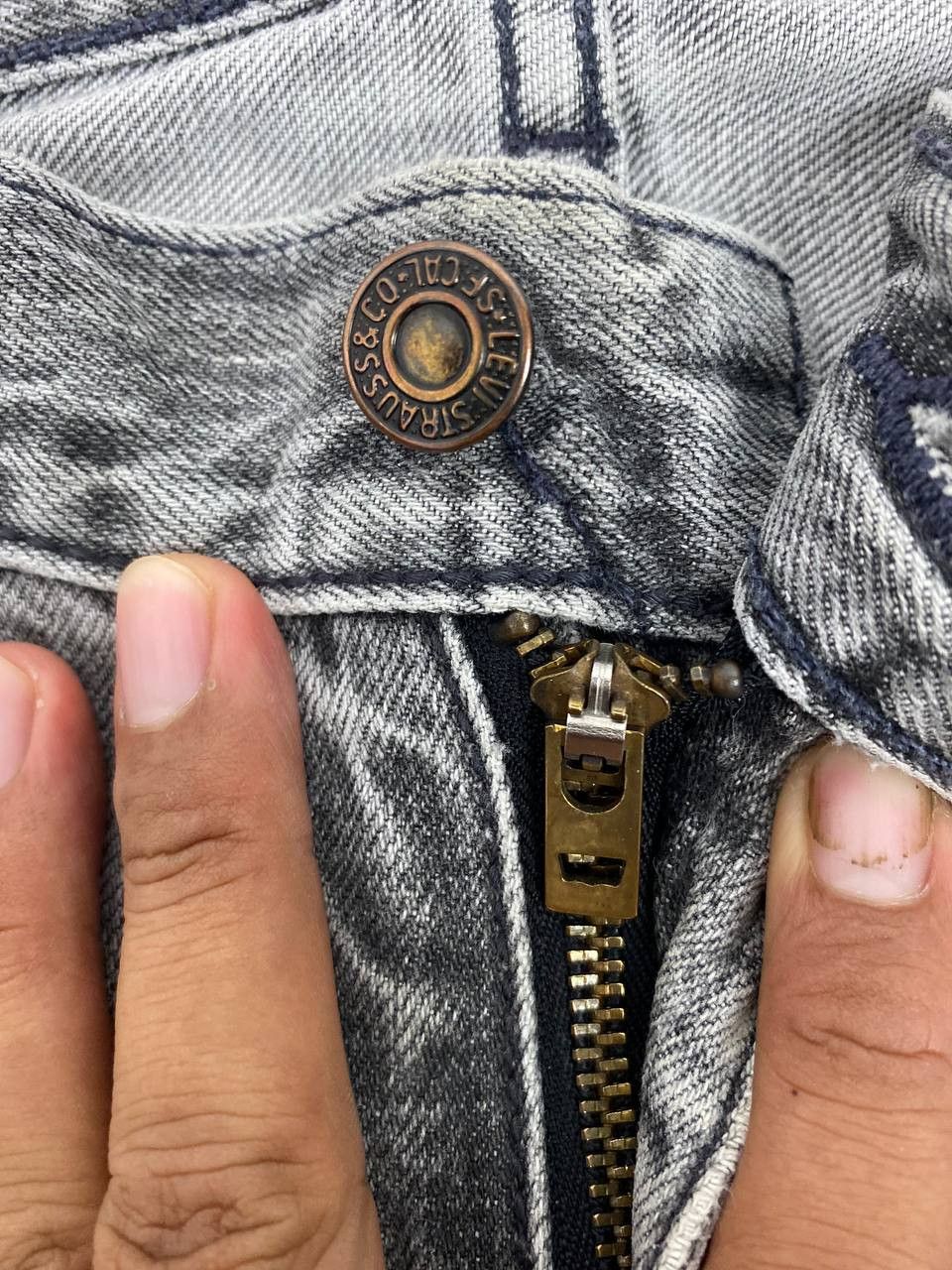 Levi's levis 502 faded black distressed denim Size US 34 / EU 50 - 10 Thumbnail