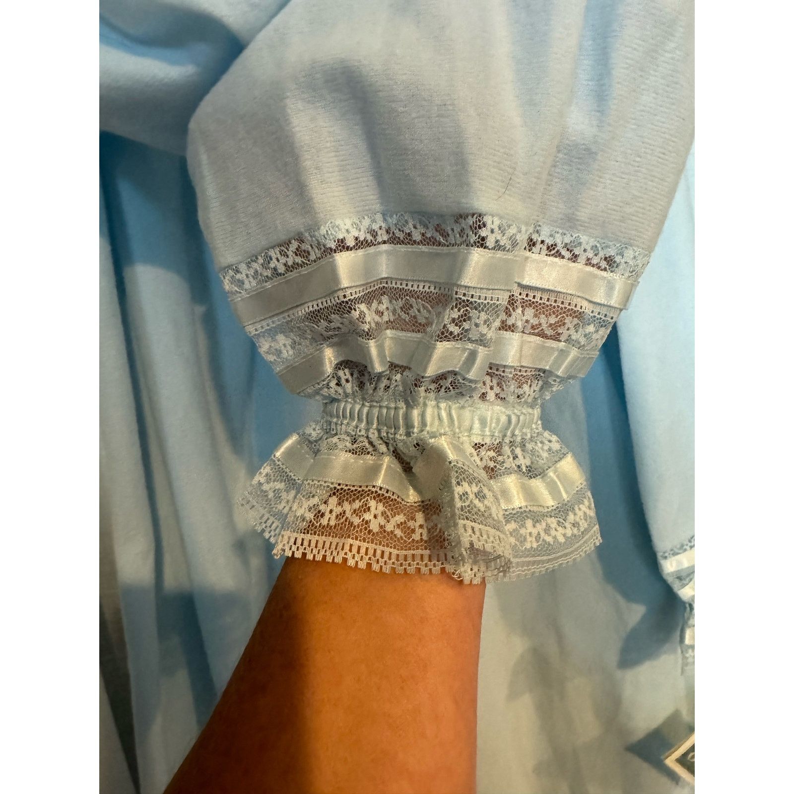 Vintage NWT Vintage Gilligan & O’Malley ruffled lace Nightgown S Size ONE SIZE - 9 Thumbnail