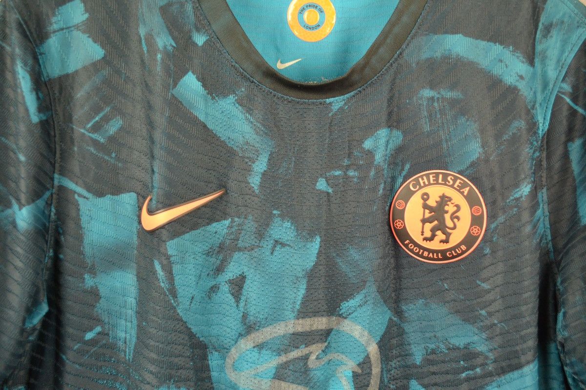 Chelsea Soccer × Nike Chelsea 2021 2022 third Nike soccer jersey player version Size US L / EU 52-54 / 3 - 5 Thumbnail