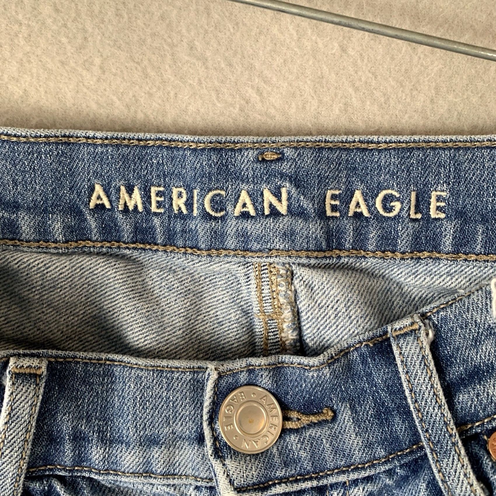 American Eagle Outfitters VINTAGE American Eagle Jeans 90s Bootcut Blue 10 Women Regular Denim Distressed Hipster Baroque Style? Size 32" / US 10 / IT 46 - 3 Thumbnail