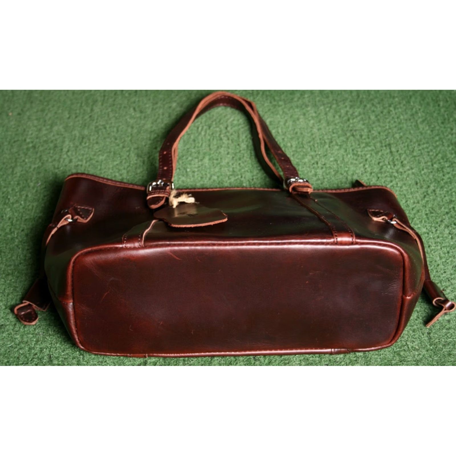 Vagabond VAGABOND TRAVELER Chili Leather Shoulder Tote Bag Womens Tote Bag Chili Leather Bag Vagabond Traveler Ladies Tote Bag Size ONE SIZE - 5 Thumbnail