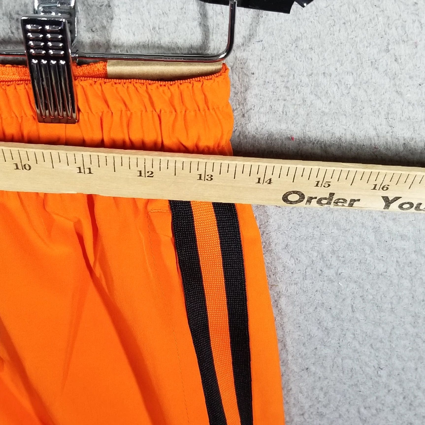 Nike Nike DNA Men's Dri-FIT 6" UV Woven Basketball Shorts Orange FN2659-819 SAMPLE Size US 29 - 6 Thumbnail
