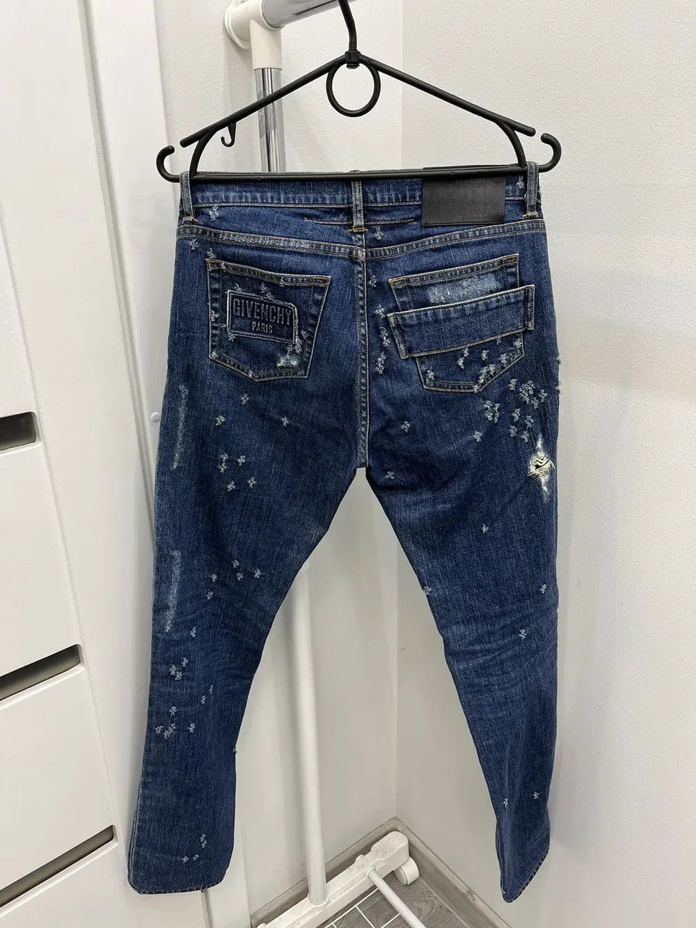 Givenchy Givenchy Distressed Rico Slim Jeans Size US 28 / EU 44 - 2 Thumbnail