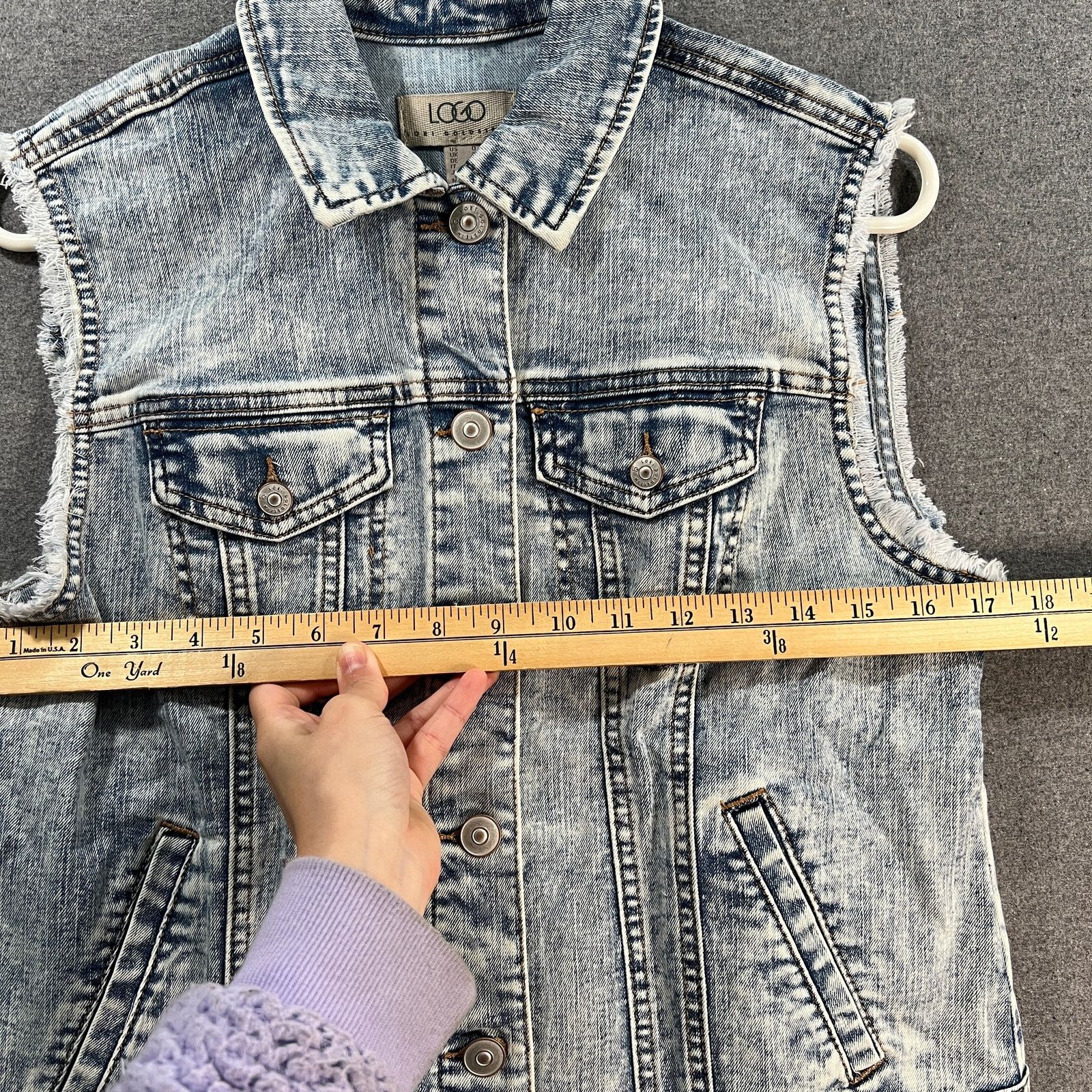 Other LOGO by Lori Goldstein Denim Vest Light Wash Size Reg 0 Size XS / US 0-2 / IT 36-38 - 6 Thumbnail