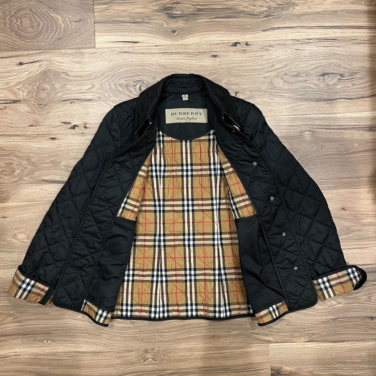 Burberry Burberry Womens Quilted Black Jacket Small with Garment Bag Size S / US 4 / IT 40 - 3 Thumbnail